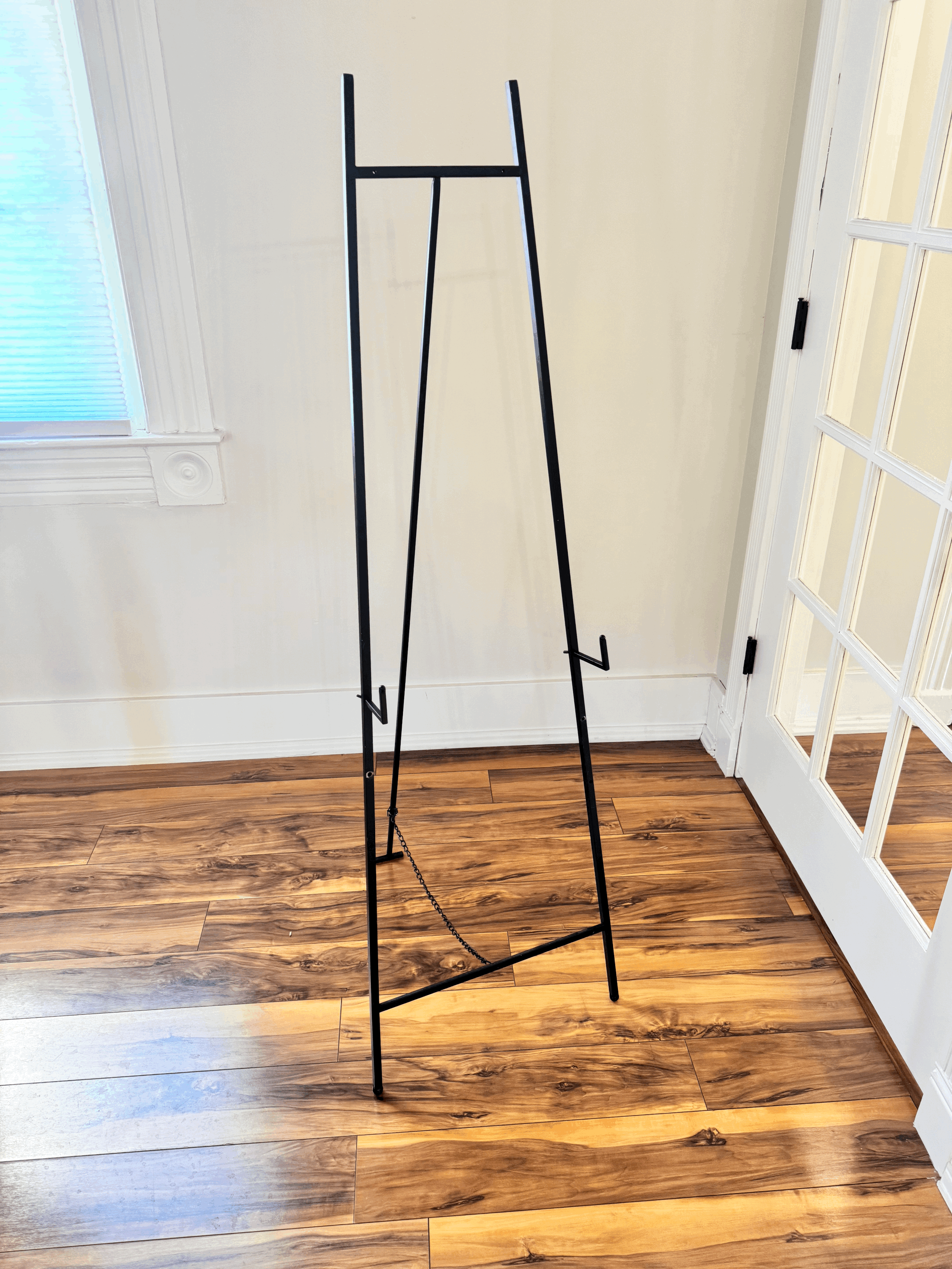 Black Metal Display Easel (Slim Profile)