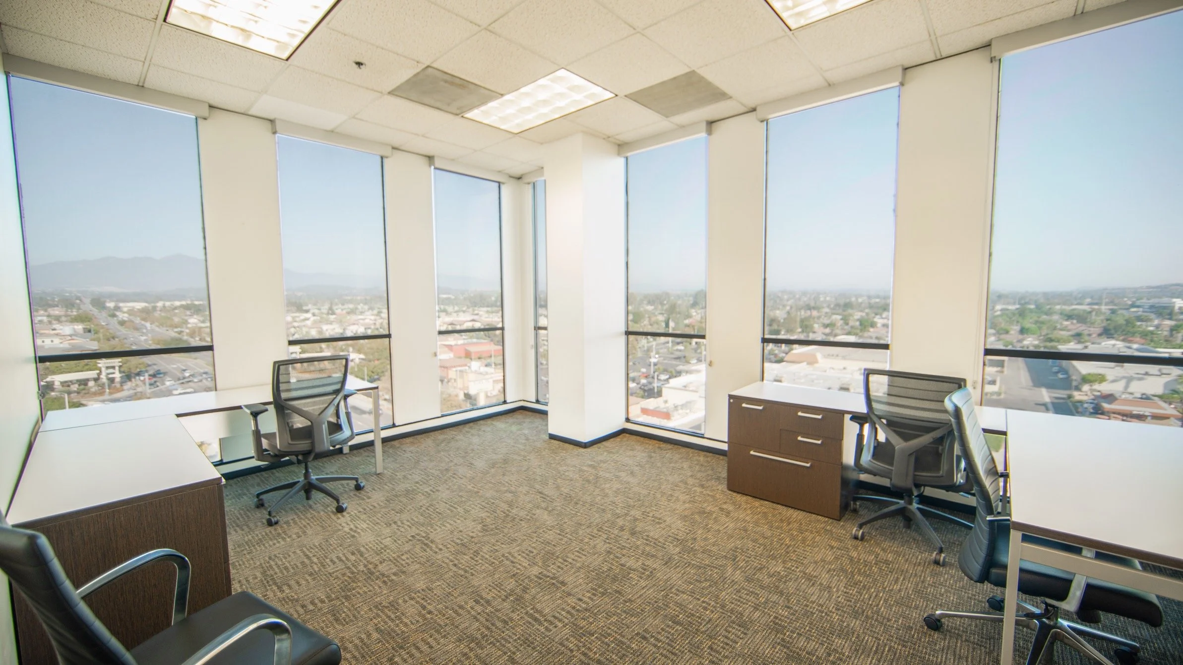 Roxann_El Toro_Office-9.jpg