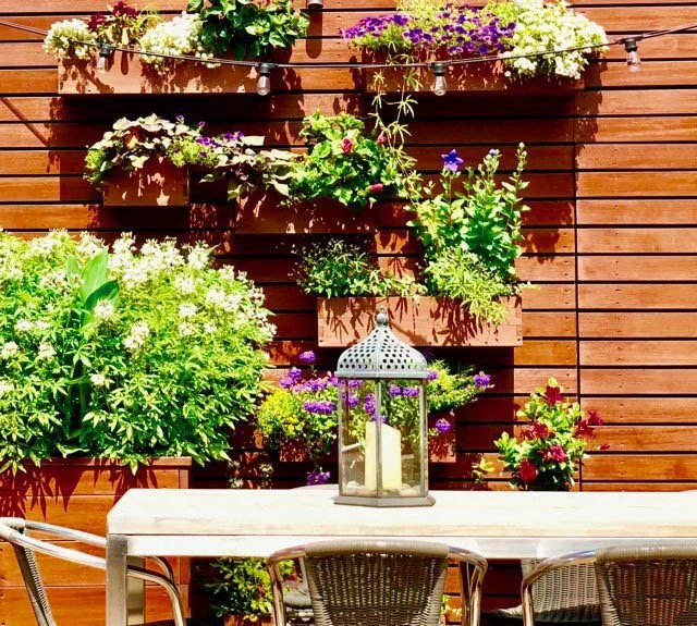 9 14th st green wall.jpg