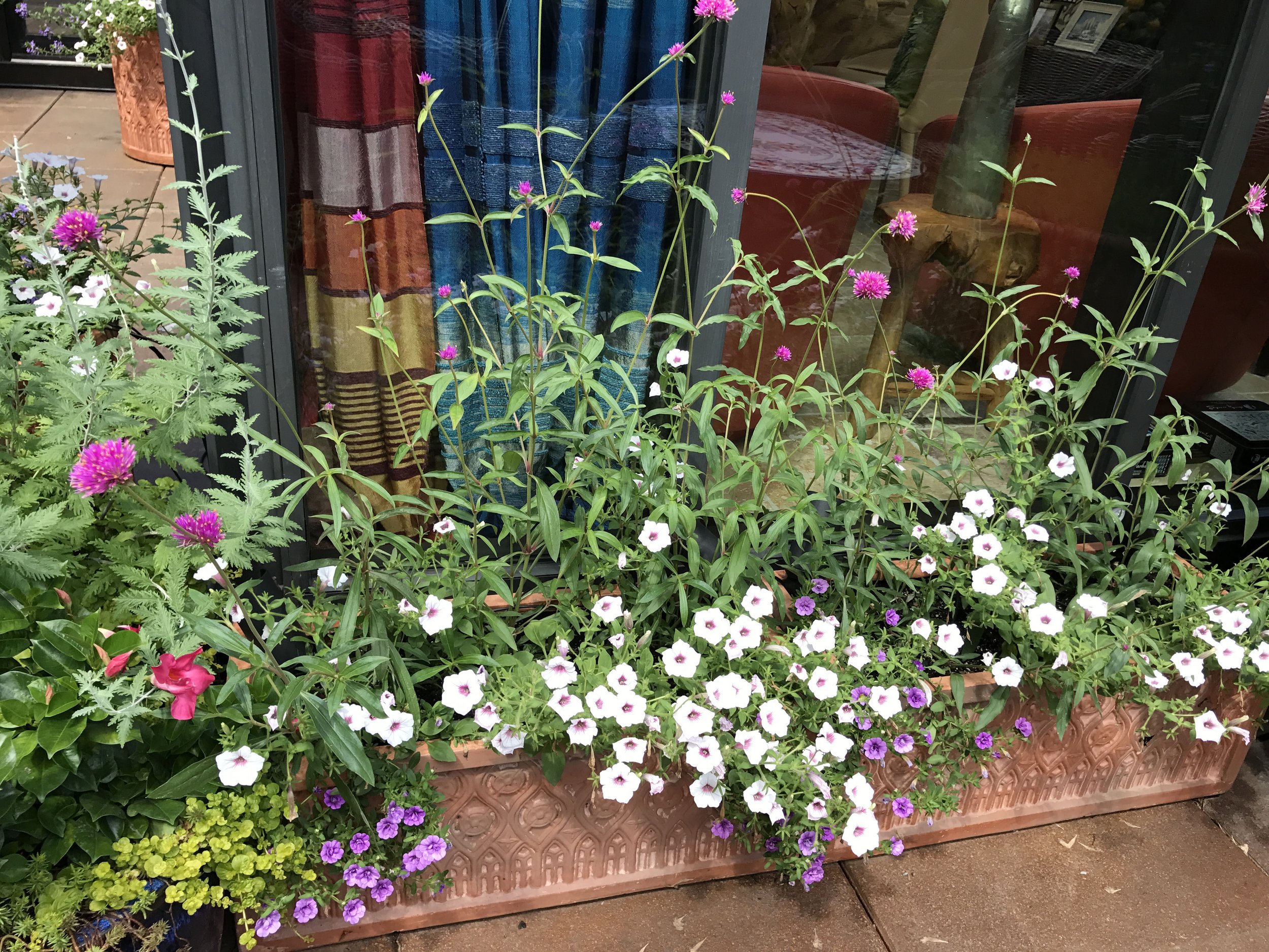 8 Downtown Loft Trough.jpg