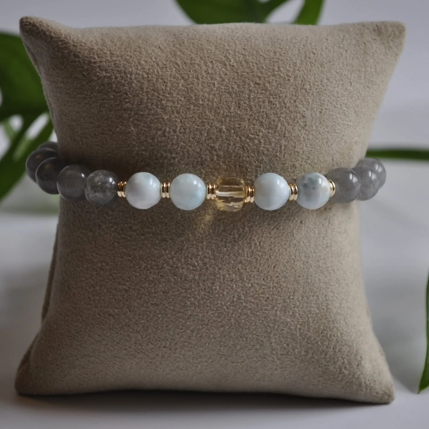 Freshly crafted and full of intention ✨️ We wanted to share our latest gemstone bracelets with you!

💫 Labradorite: Packed with gorgeous beads that show off a striking blue flash. This is a powerful shield for energetic protection, intuition, and in
