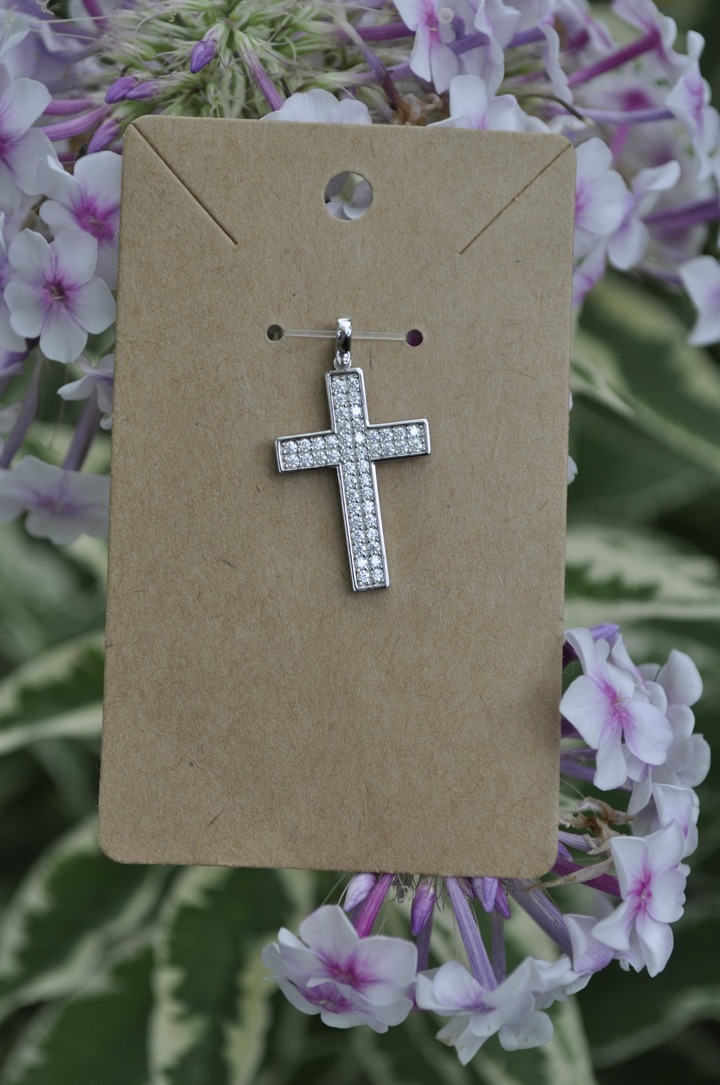 Moissanite Cross Pendant, Moissanite Diamond jewelry, Cross jewelry, Moissanite near me Tavistock