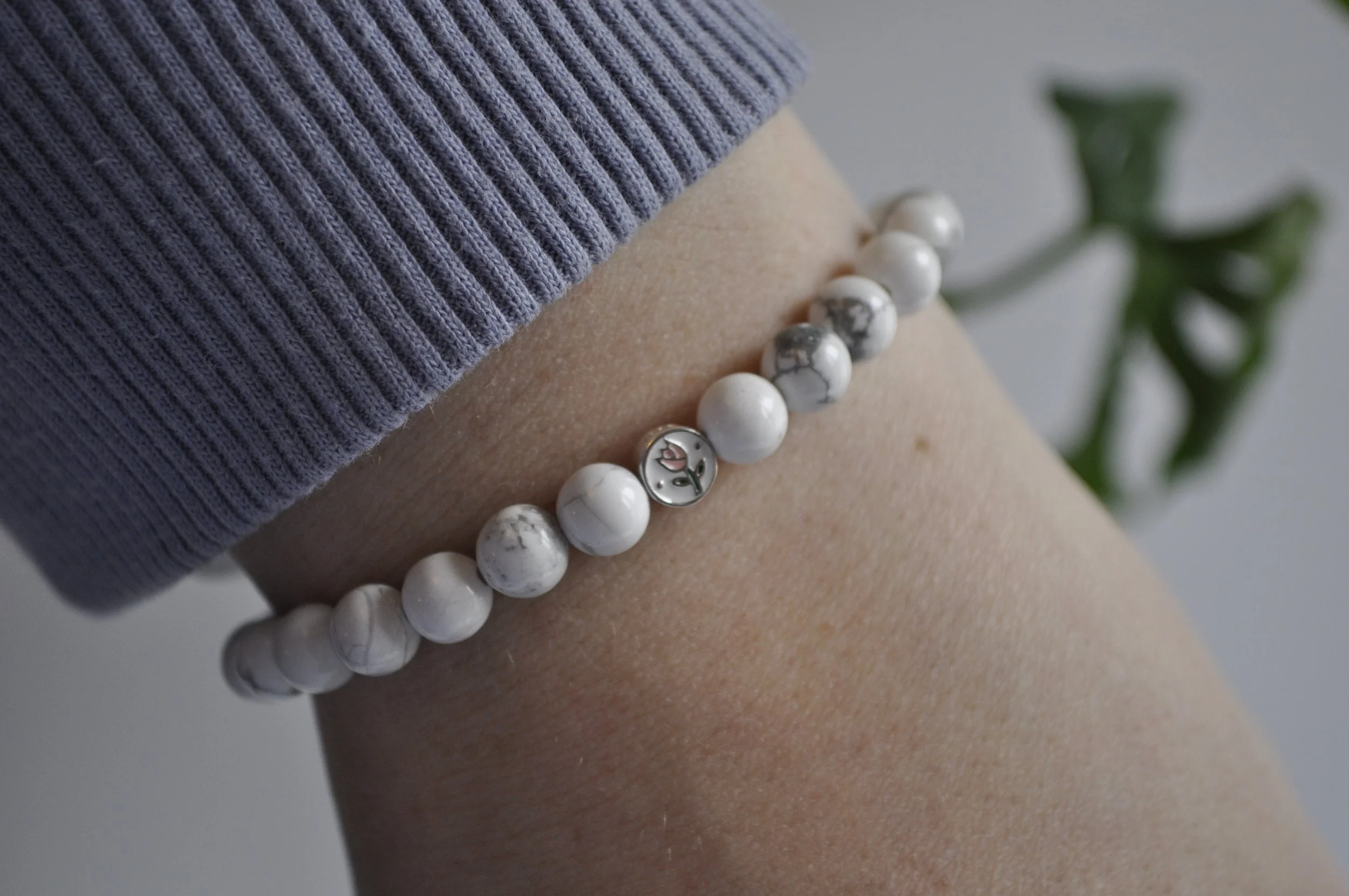 Howlite Gemstone Bracelet