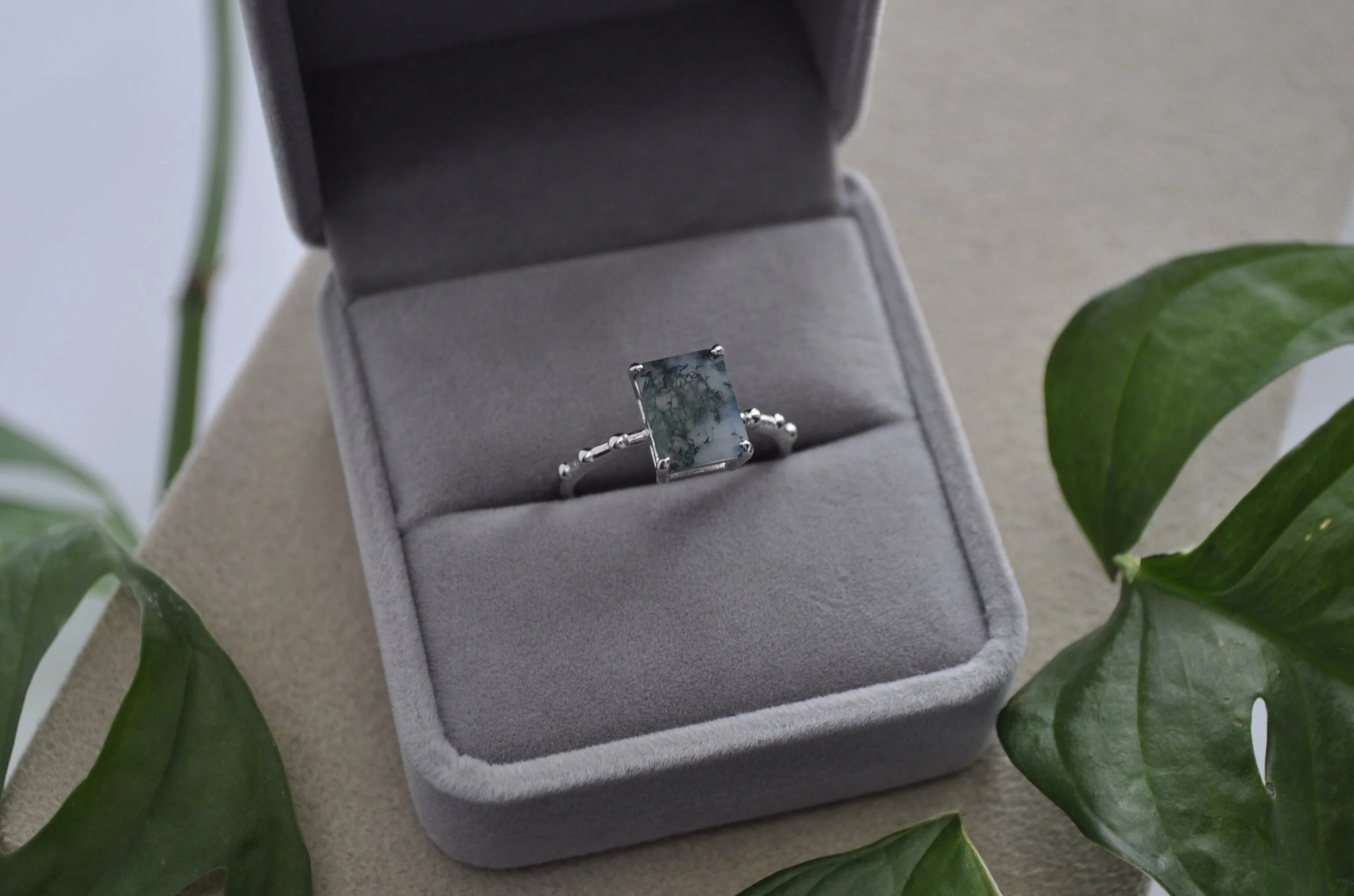 Green Moss Agate Gemstone Ring