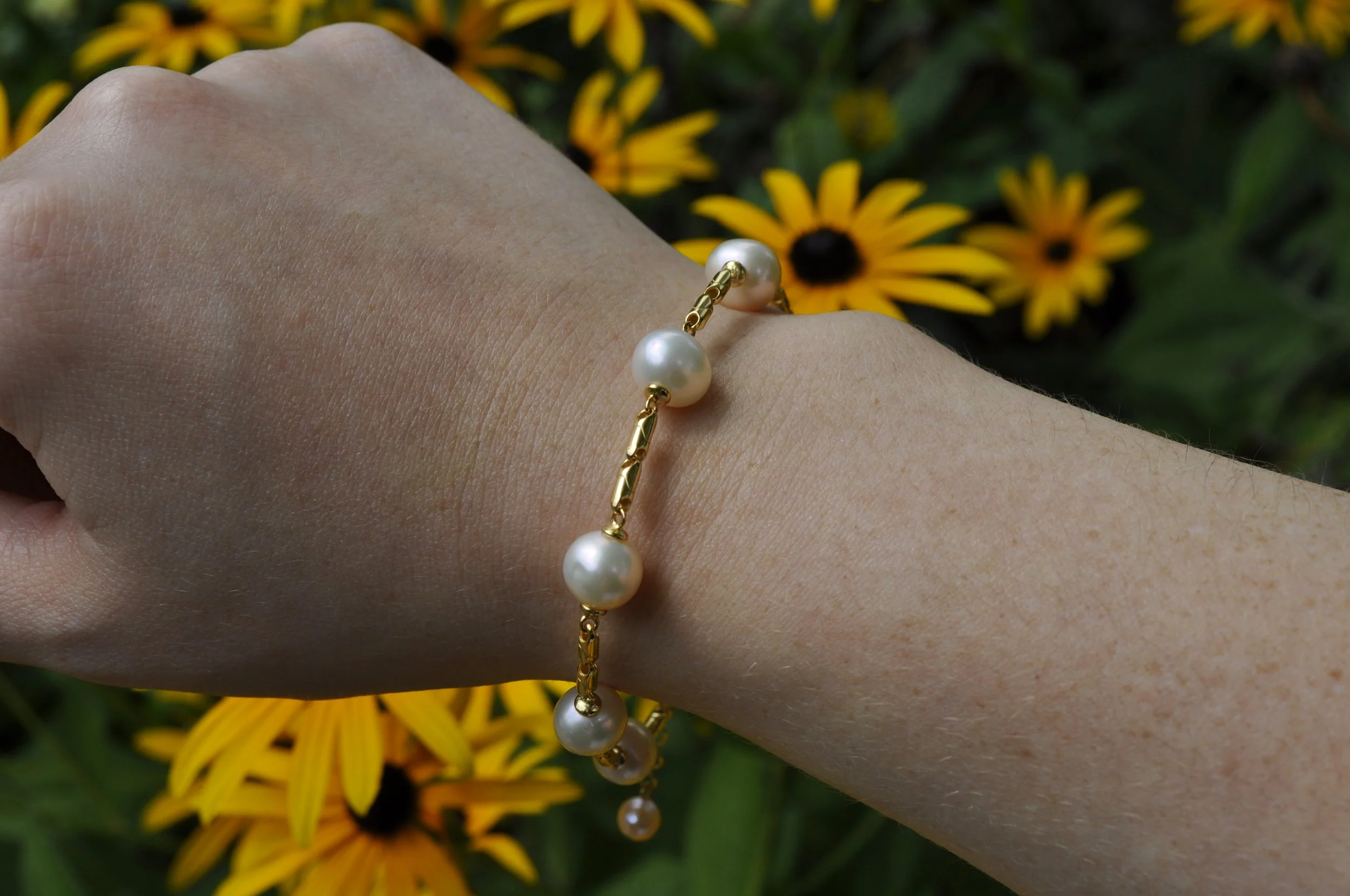 freshwater pearl jewelry near me, Tavsitock, Pearls, Pearl bracelet