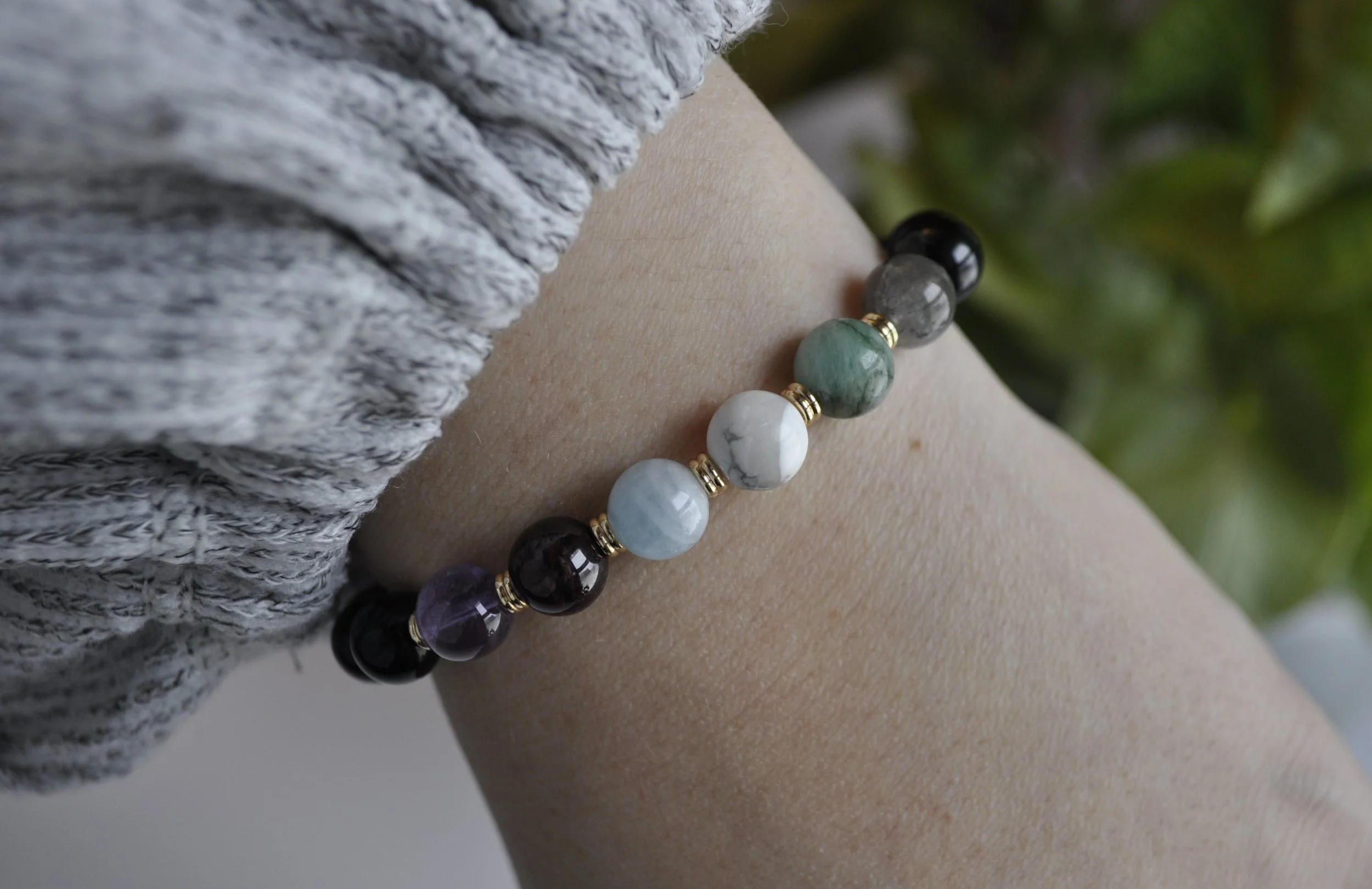 AQUARIUS Zodiac Sign Gemstone Bracelet