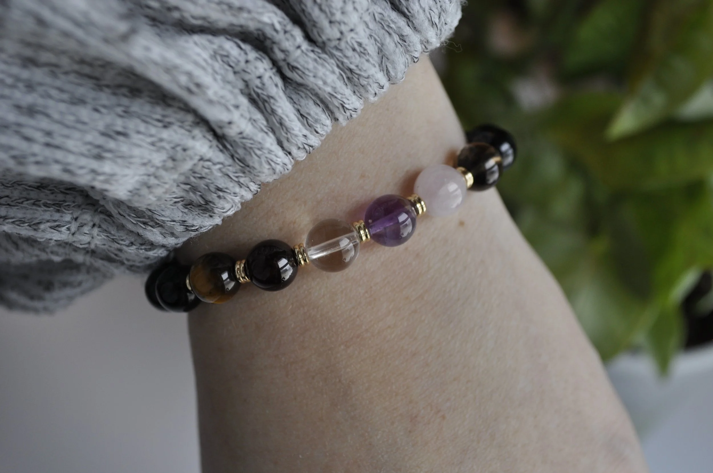 CAPRICORN Zodiac Sign Gemstone Bracelet