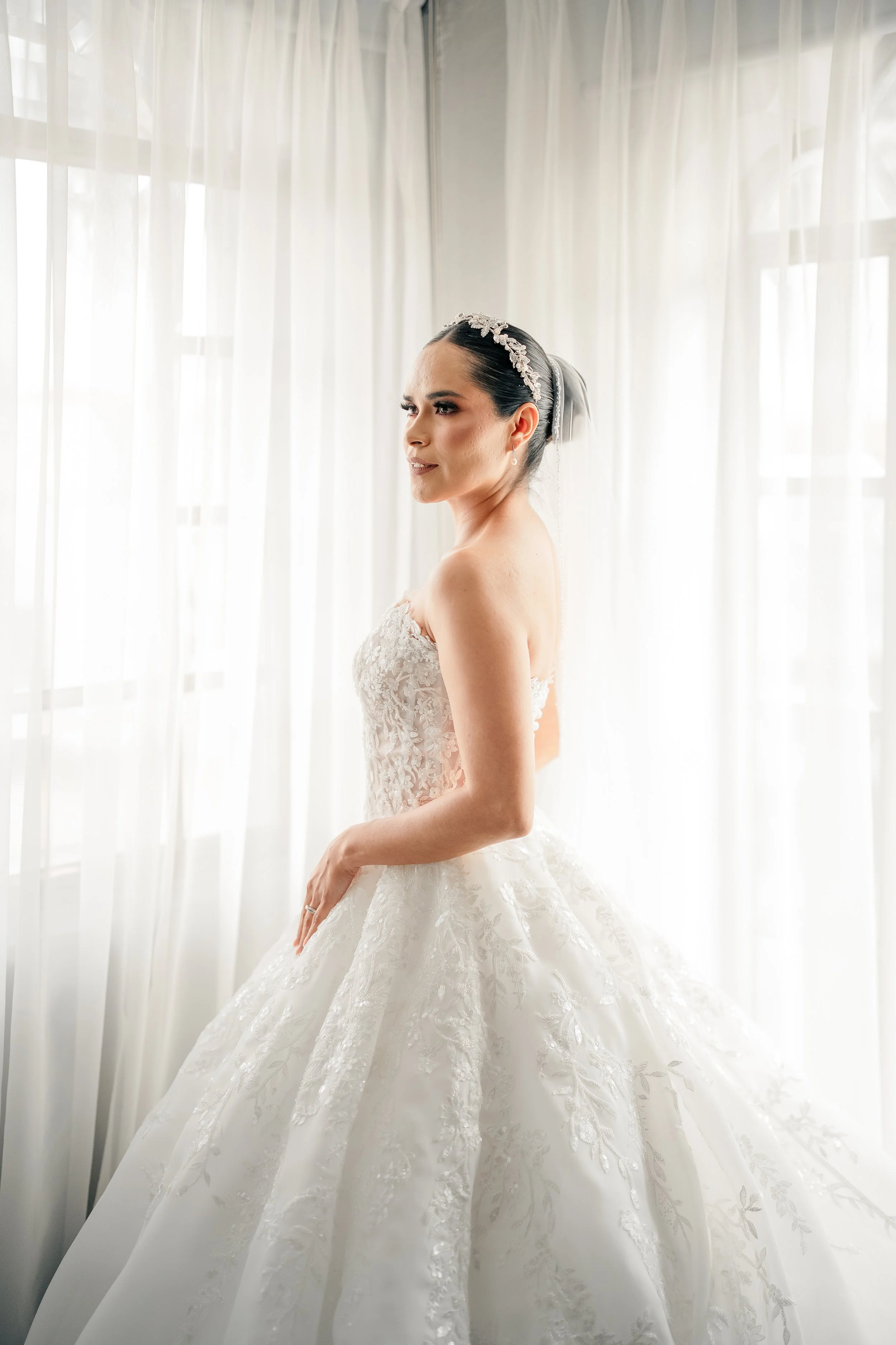 Vestido de novia Miguel Hernan