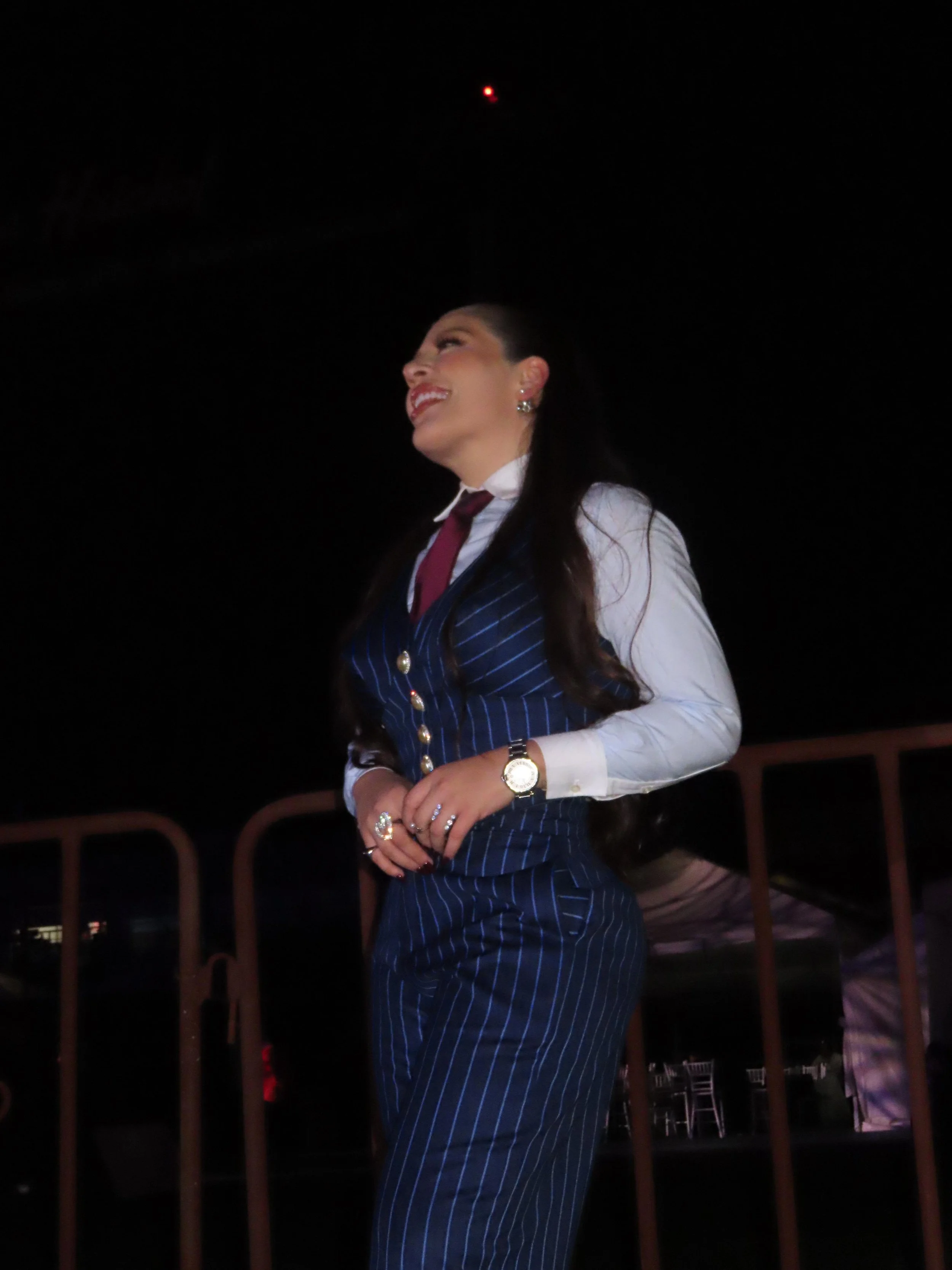 Yuliana Preciado en un total look Miguel Hernan