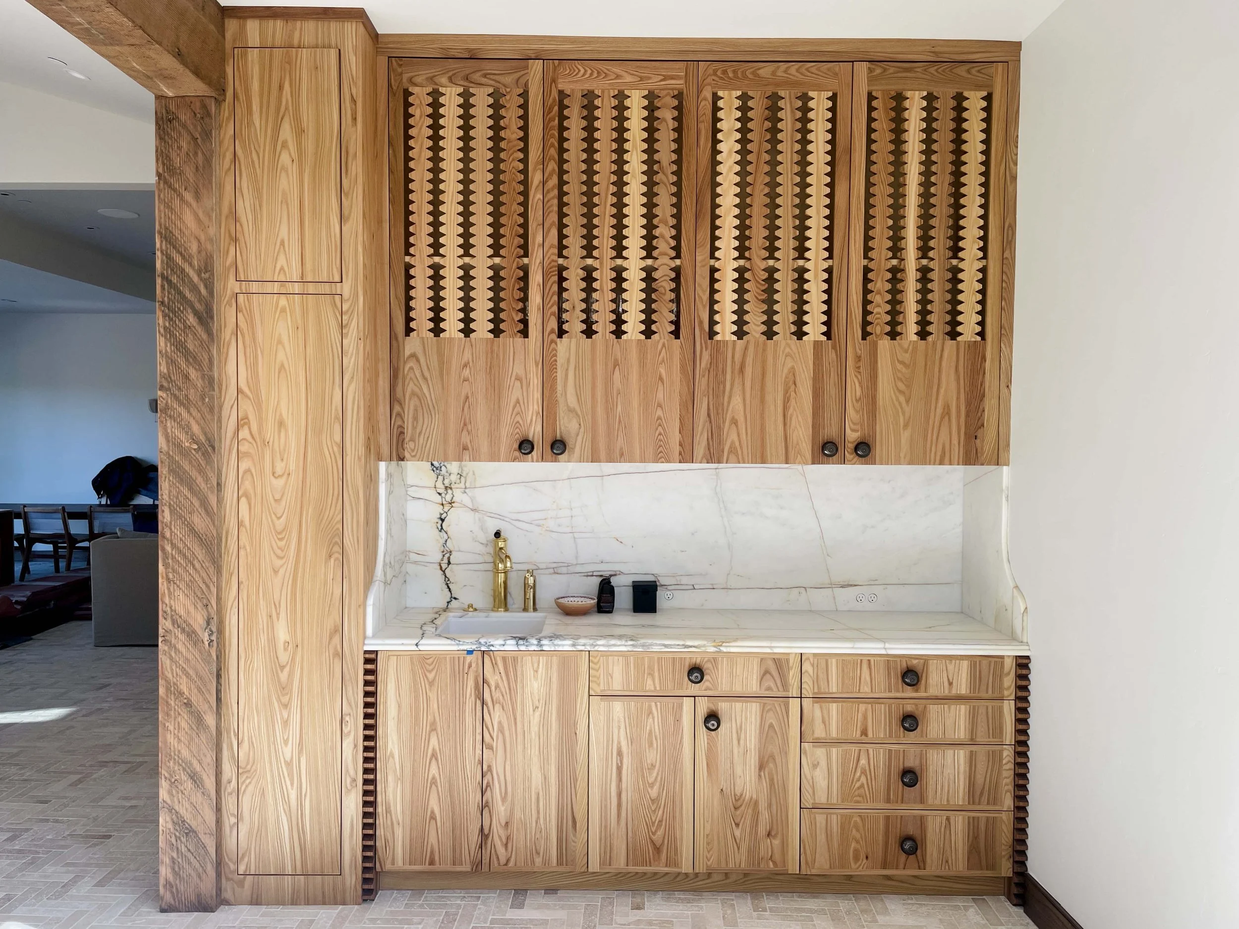 MillCreek_Kitchen_RedElm_Bar.jpg