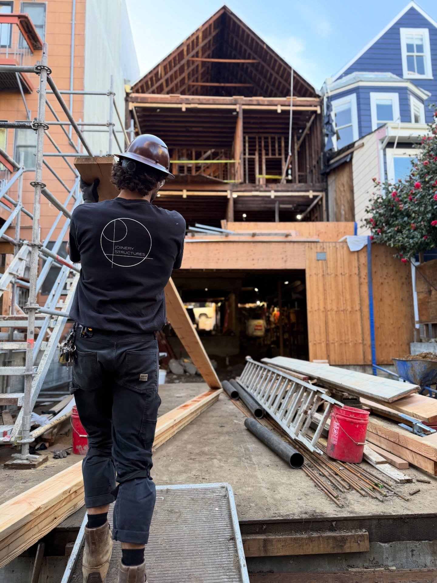 This Victorian remodel is at a cool point where you can see the original framing and the new framing starting to come together. 

Architect: @figure.office 
General Contractor: @joinery_structures