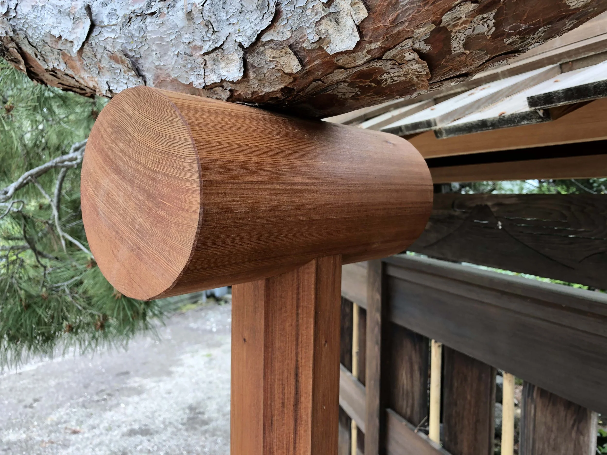 GardenFence_TreeSupport.jpg