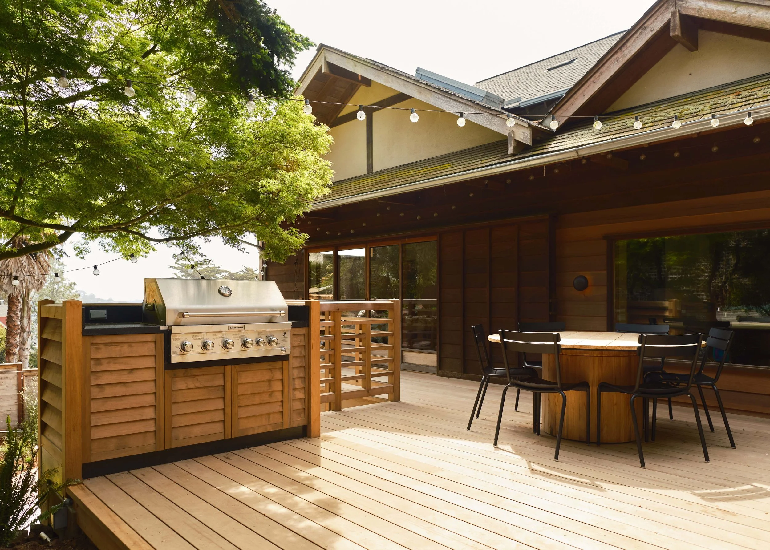 NoeValley_ExteriorDeck_Patio.jpg