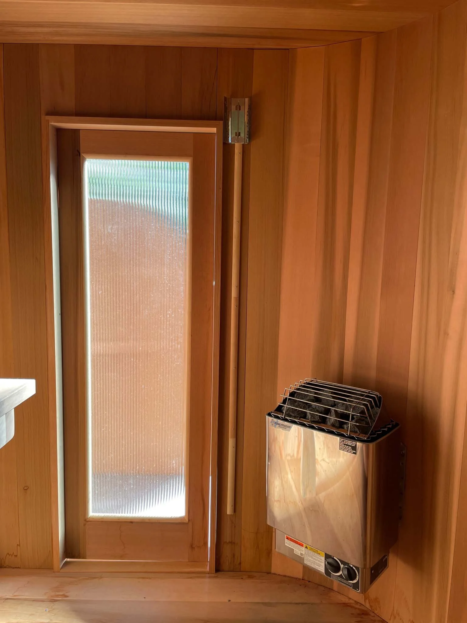 Sauna_Interior.jpg