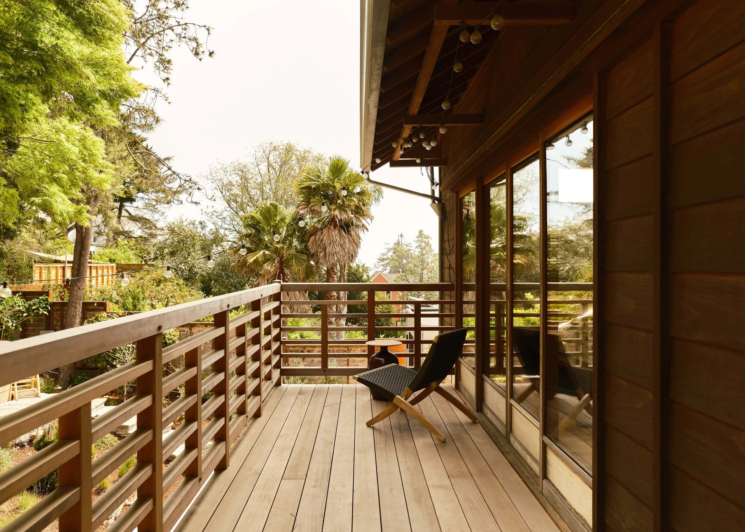 NoeValley_Exterior_Balcony_Wide.jpg