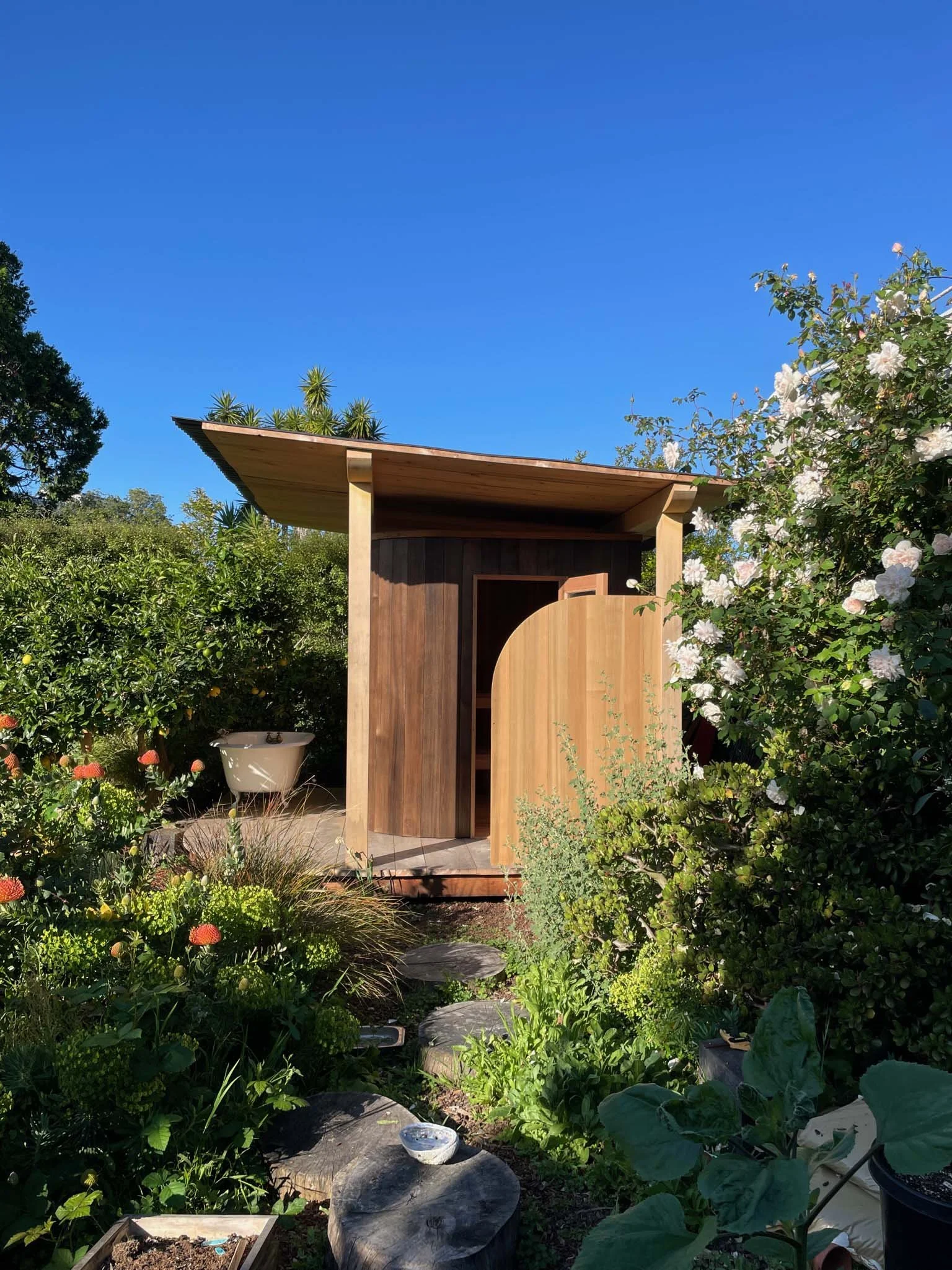 Sauna_InTheGarden.jpg