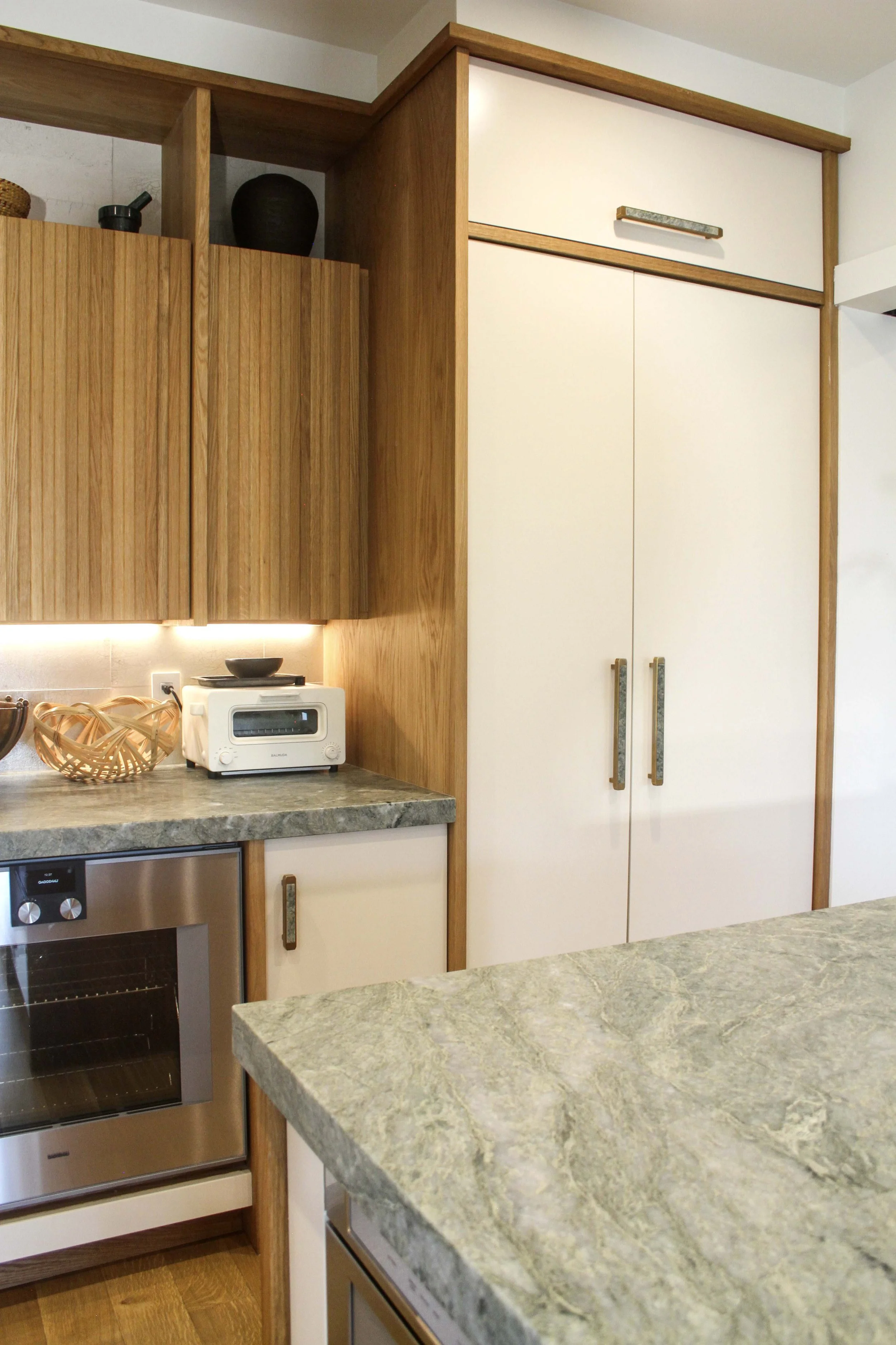Orinda_Kitchen_Refridgerator_Panel.jpg