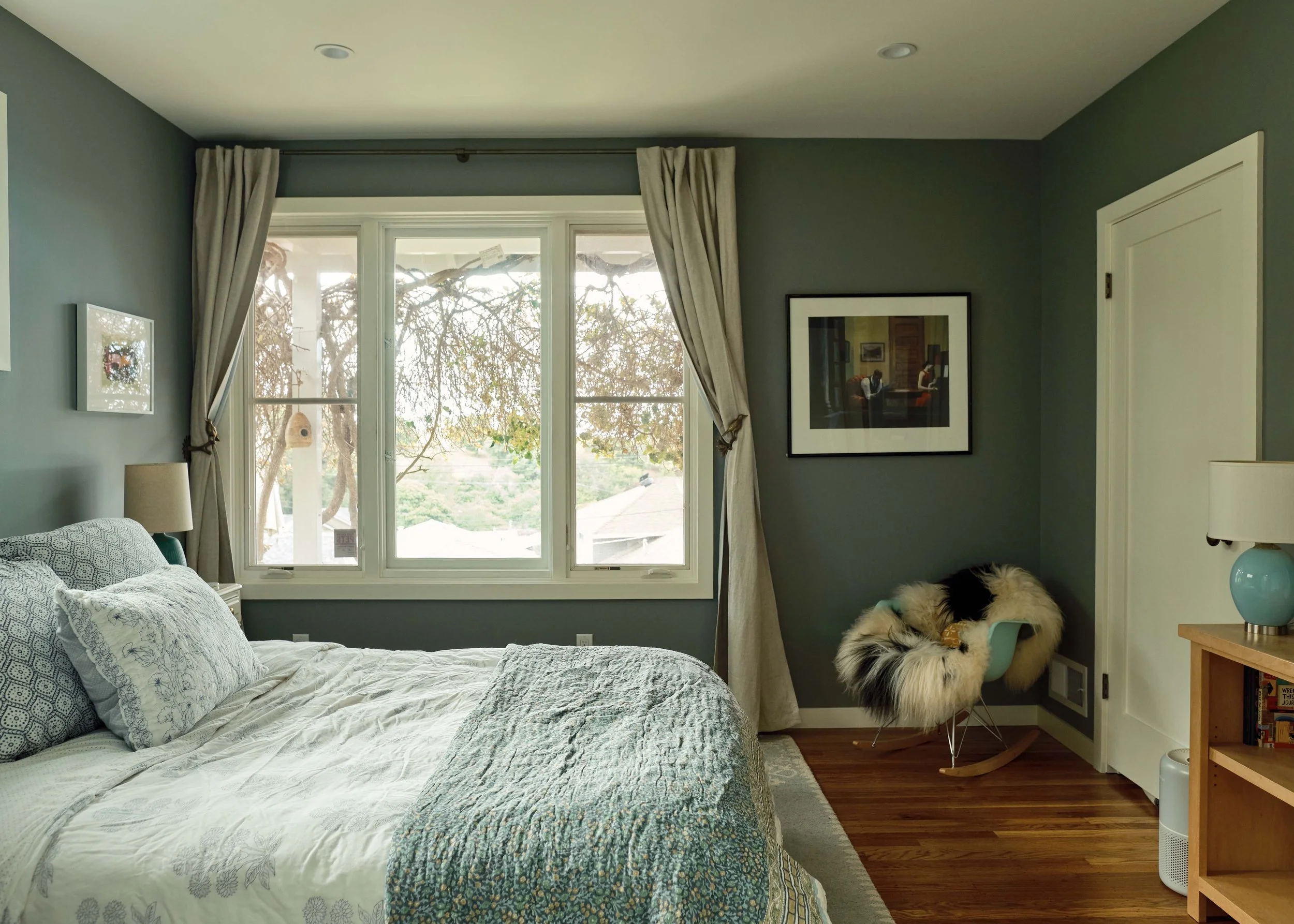 UpperRockridge_PrimaryBedroom_Window.jpg