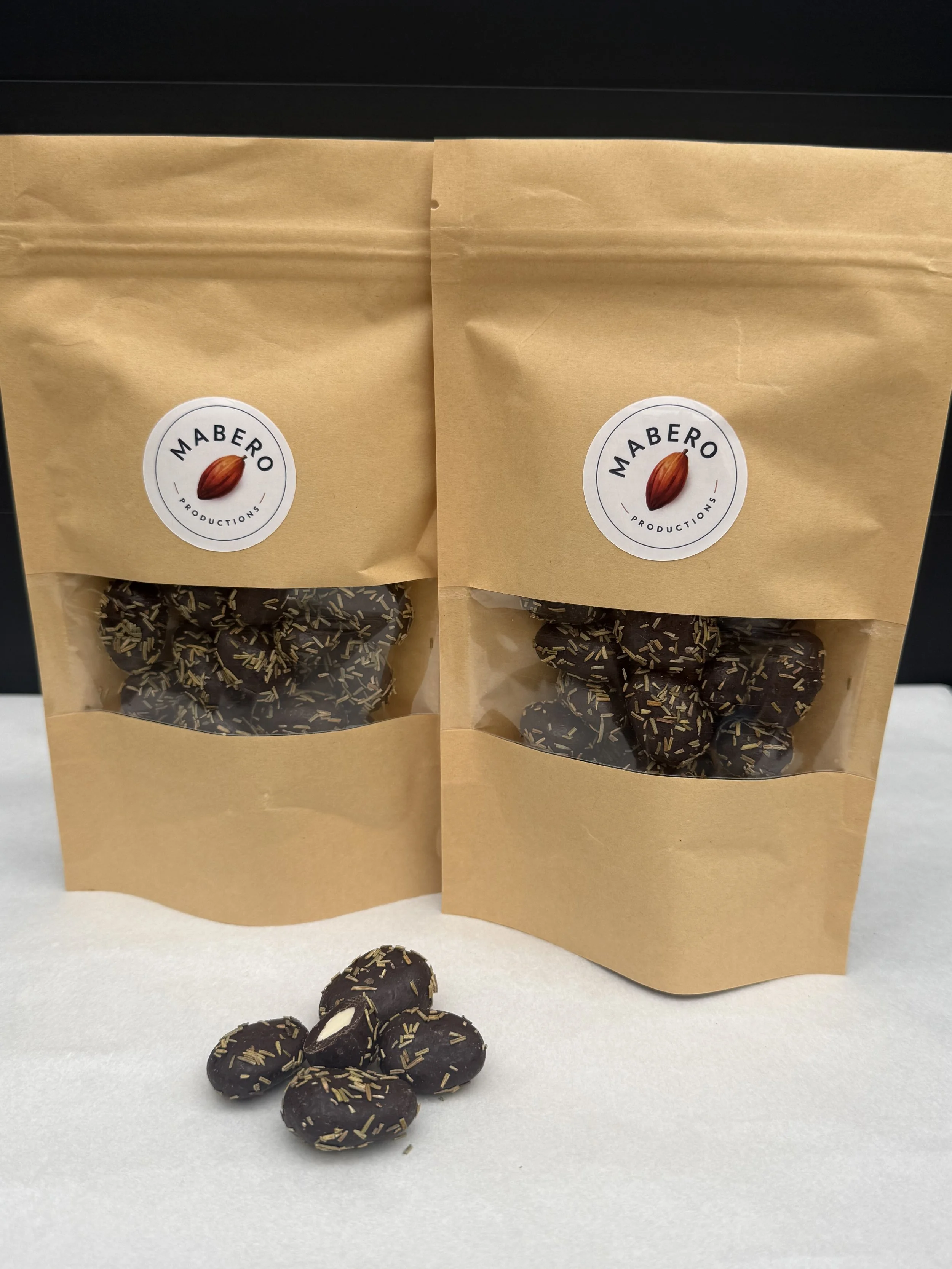 Amandelen Rozemarijn chocolade dragees