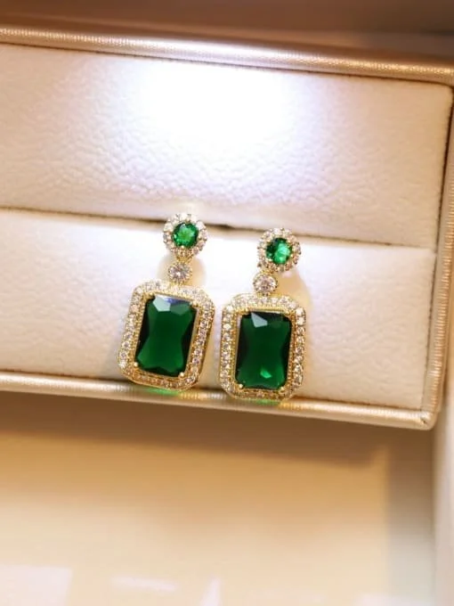 YXB011-Green-Diamond-Earrings-in-Gold-Titanium-Steel-Cubic-Zirconia-Luxury-Geometric-Earring-Ring-and-Necklace-Set (1).jpg