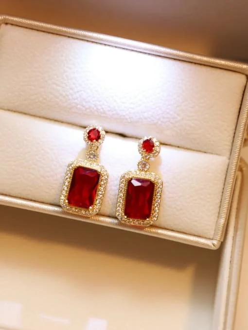 YXB014-Red-Diamond-Earrings-in-Gold-Titanium-Steel-Cubic-Zirconia-Luxury-Geometric-Earring-Ring-and-Necklace-Set (1).jpg