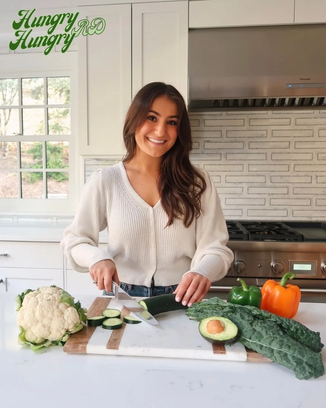 So excited to announce I&rsquo;m officially accepting new 1:1 nutrition clients! 

Nutrition doesn&rsquo;t have to be complicated. As a registered dietitian, my goal is to help individuals achieve a healthy and balanced relationship with food, while 