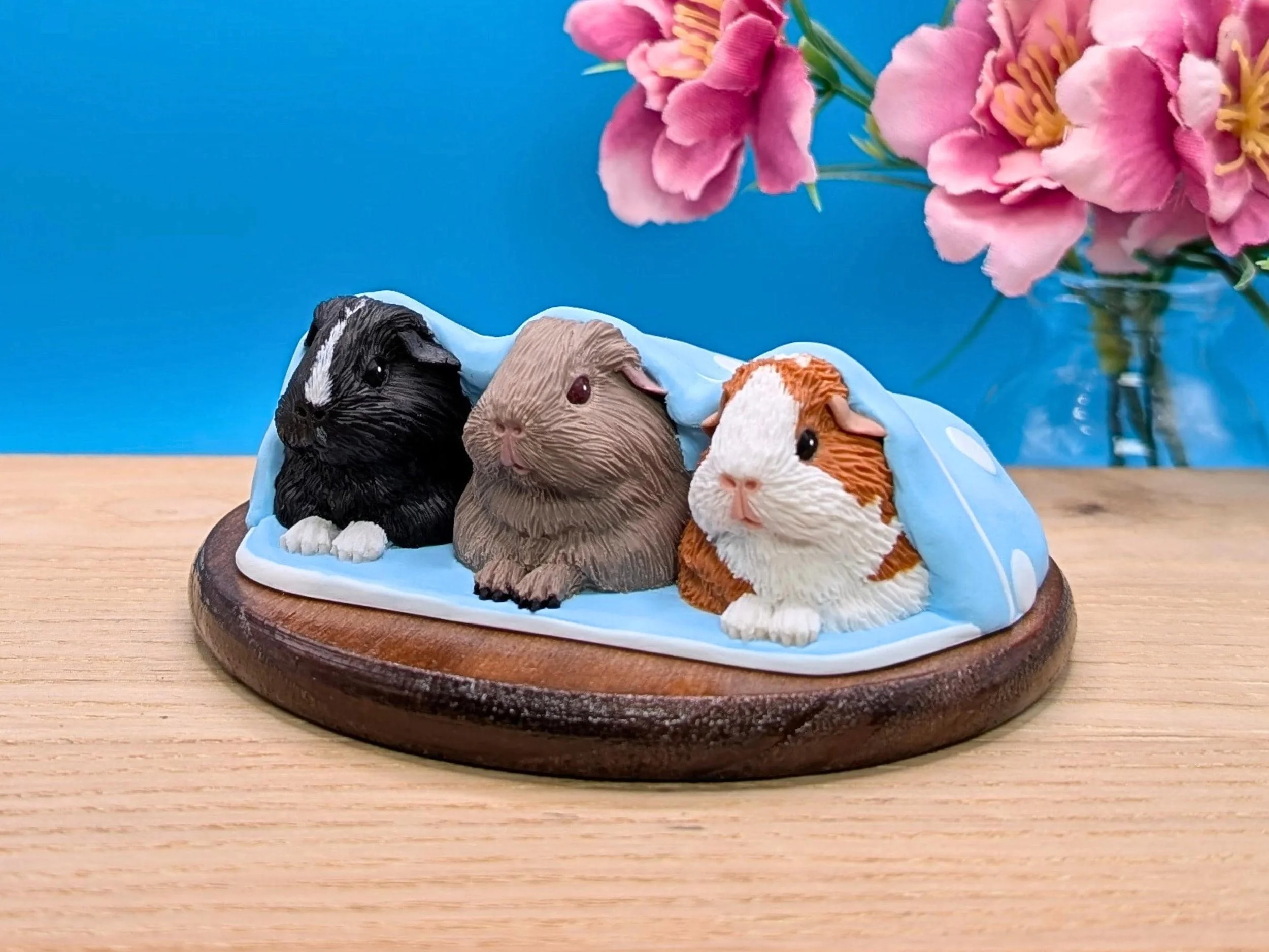 Personalised Guinea Pigs in Blanket Sculpture, Memorial Keepsake