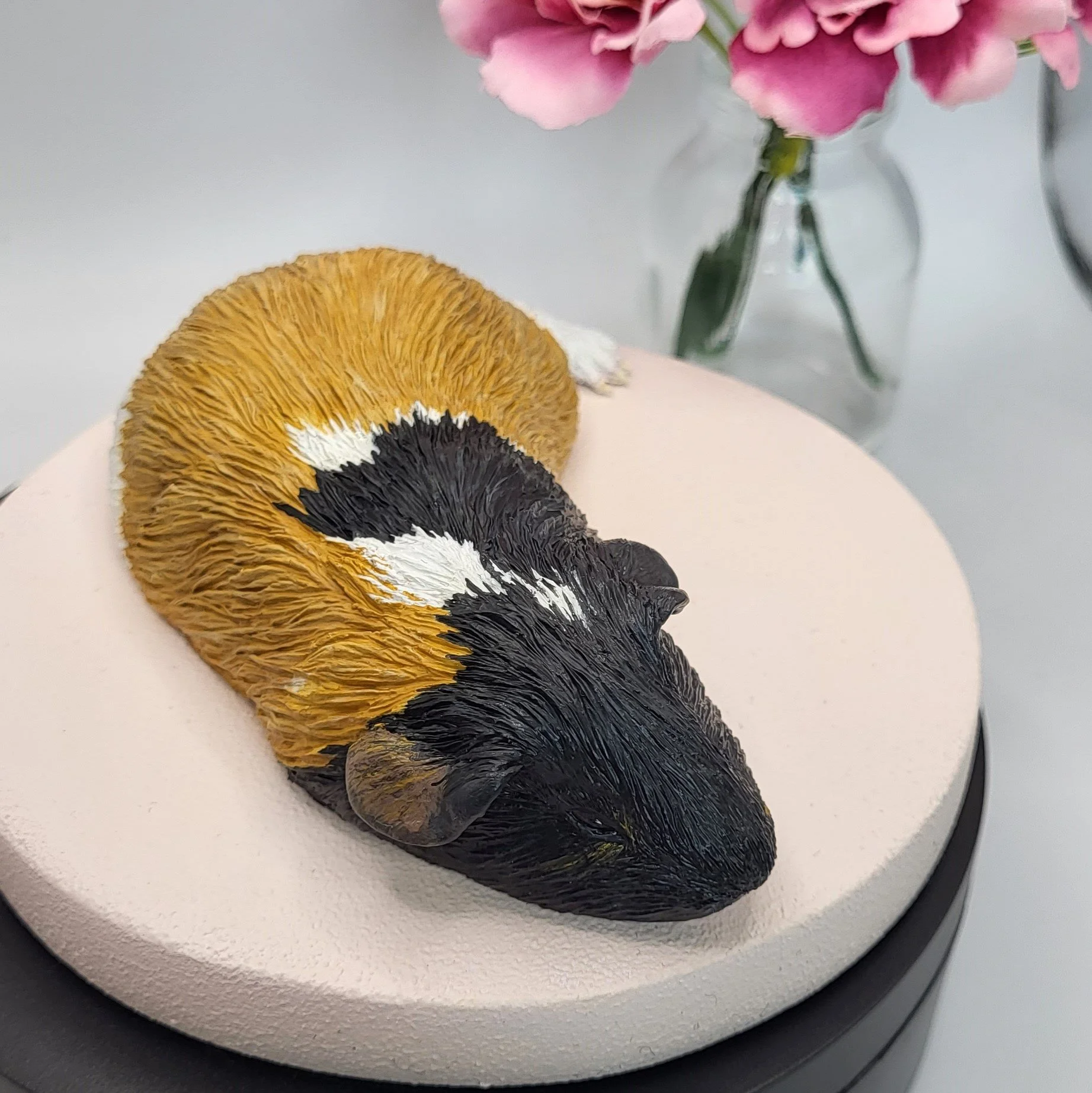 Oscar, Guinea Pig Sculpture