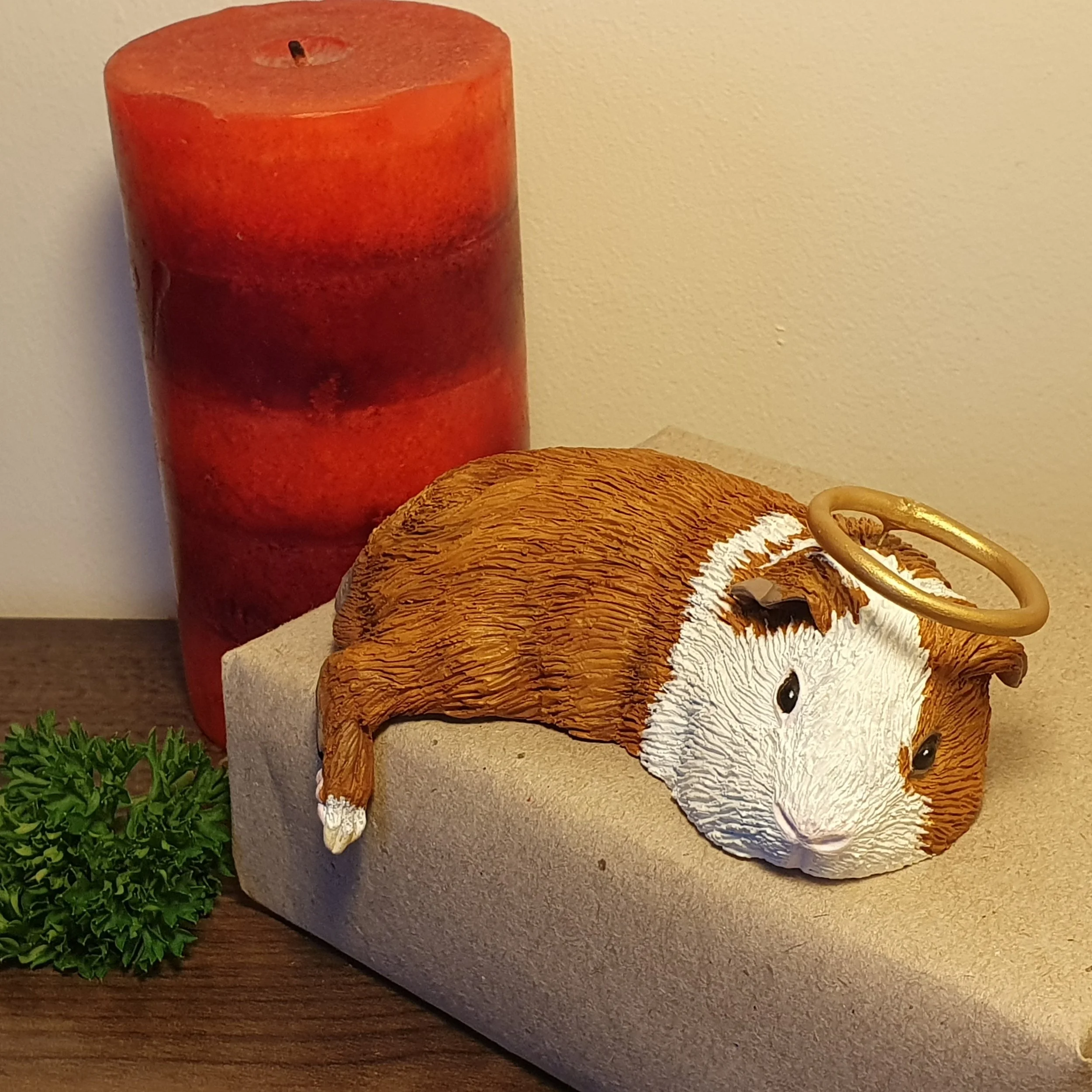 Ginna, Custom Guinea Pig Sculpture