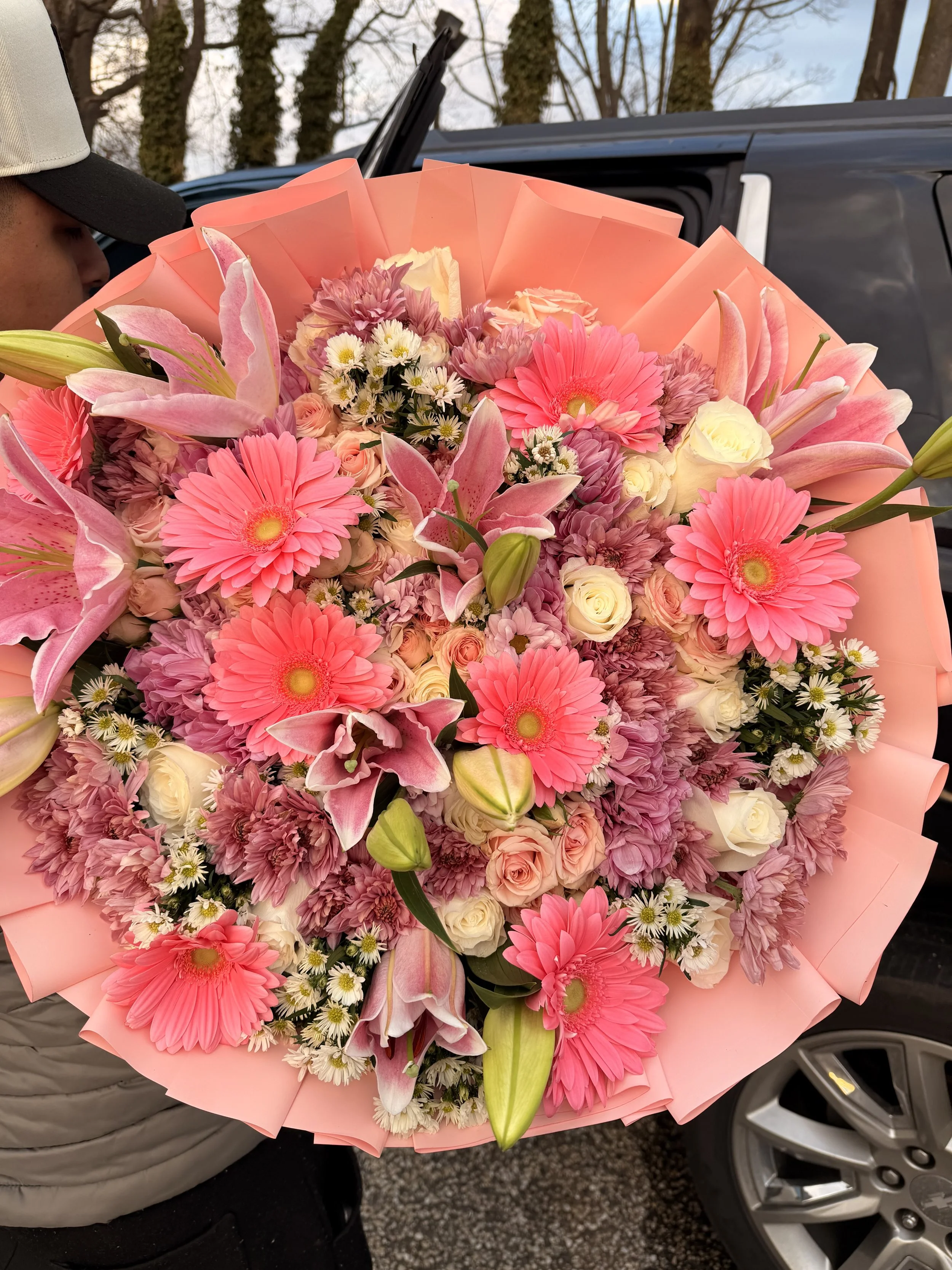Large mixed bouquet