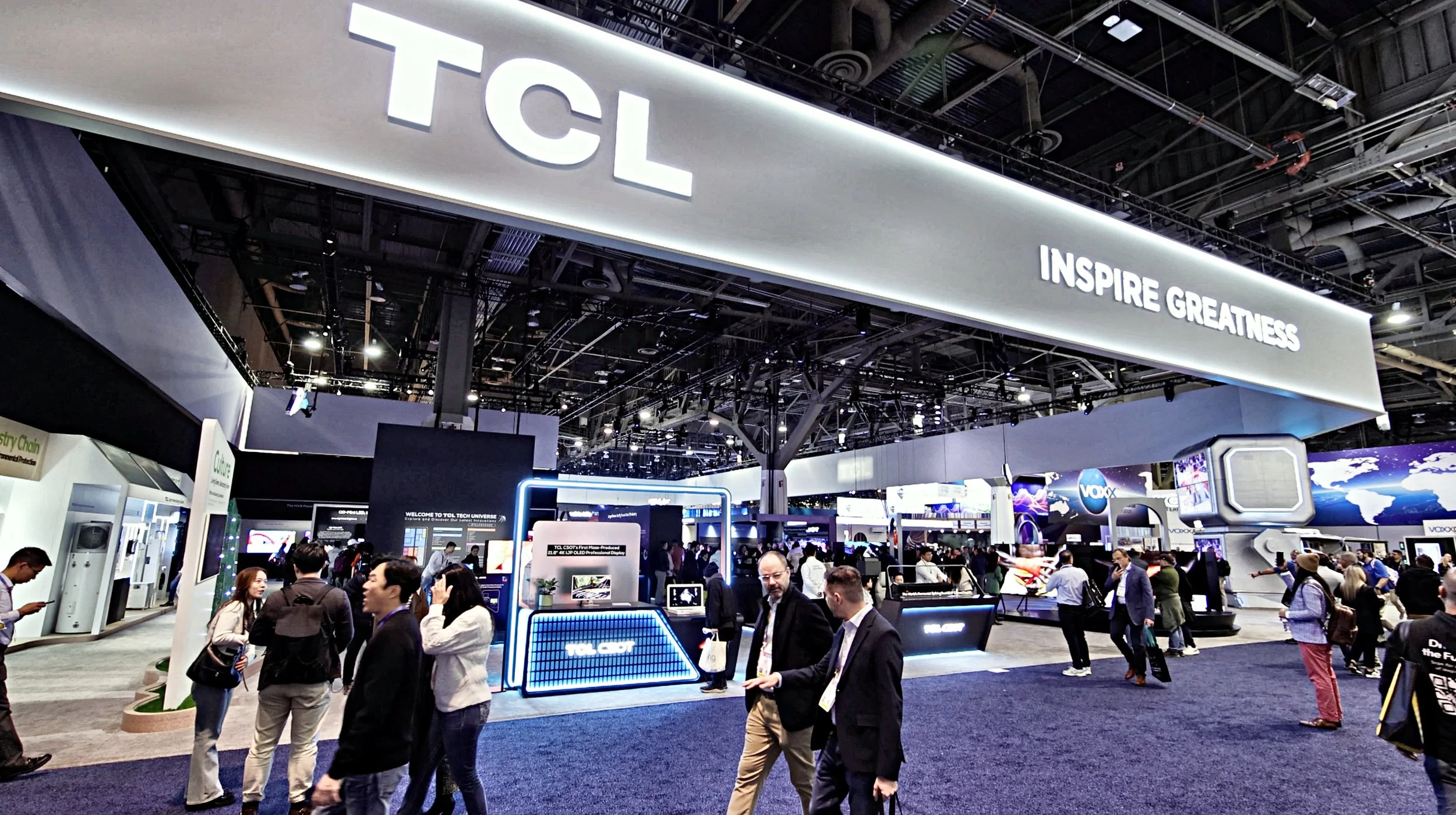 TCL CSOT at CES 2025