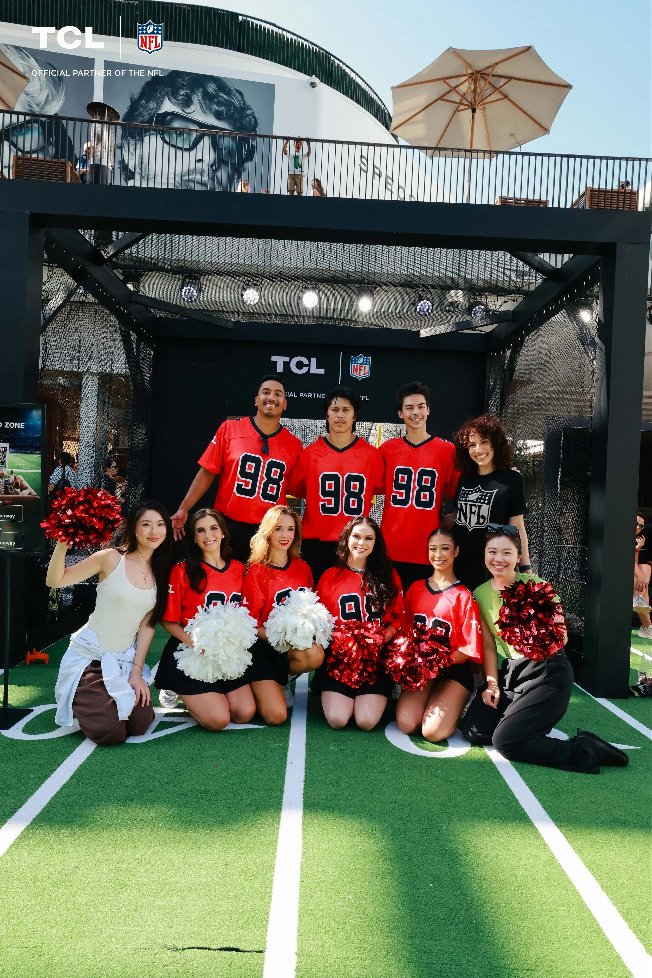 TCL-NFL59.jpg