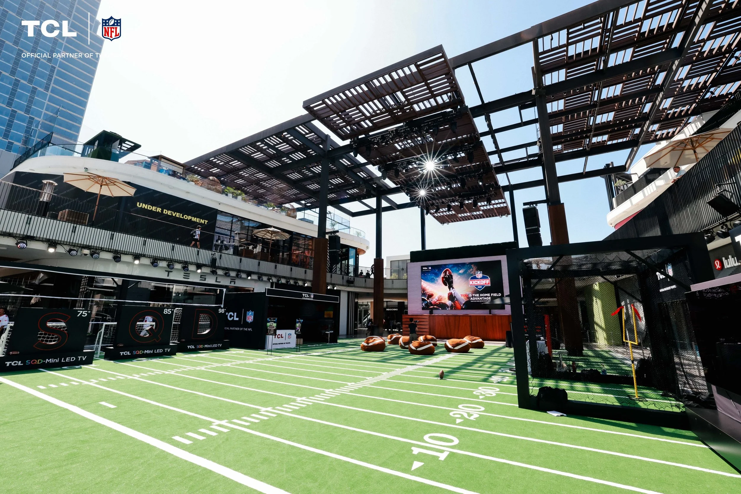 TCL-NFL12.jpg