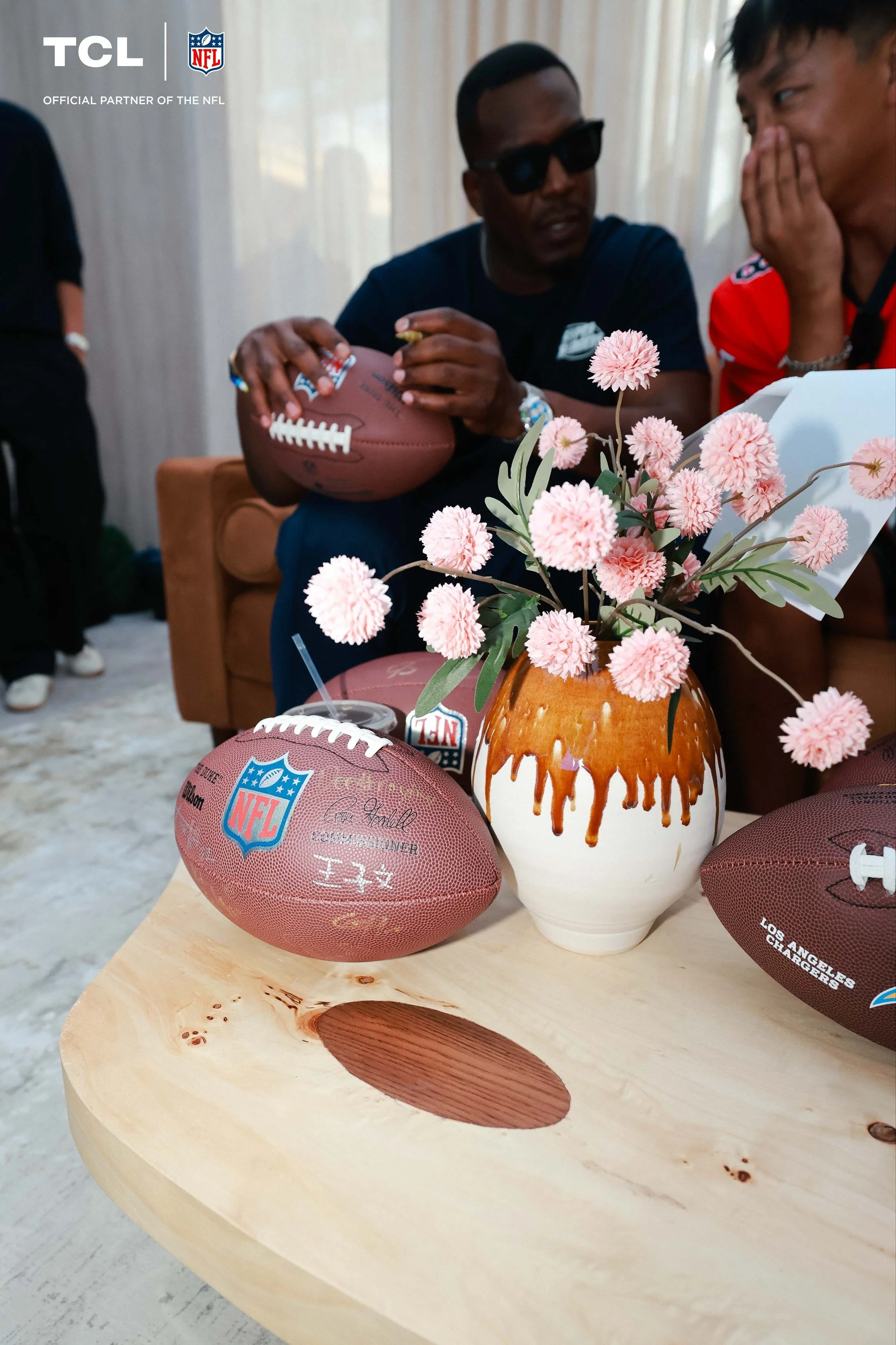 TCL-NFL3.jpg