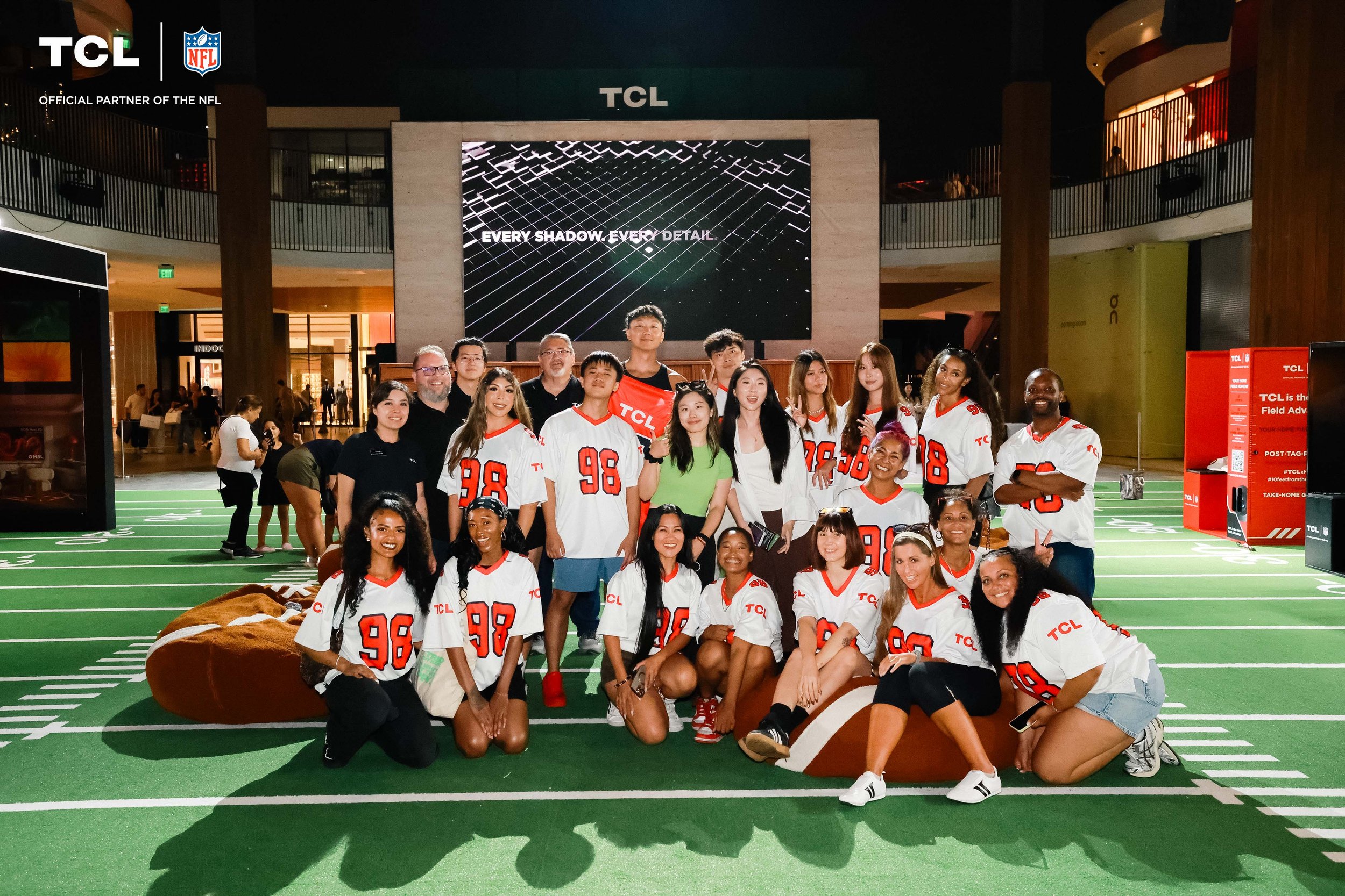 TCL-NFL11.jpg