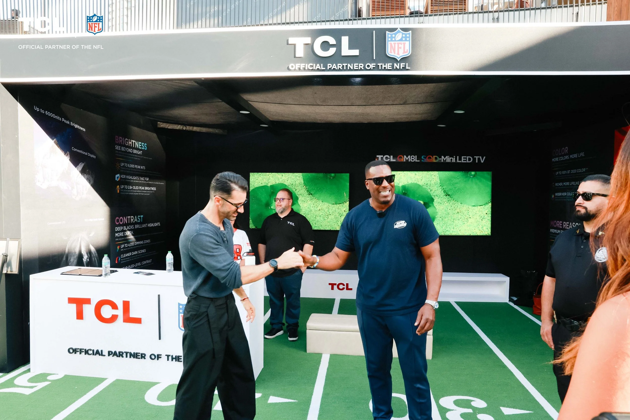 TCL-NFL96.jpg