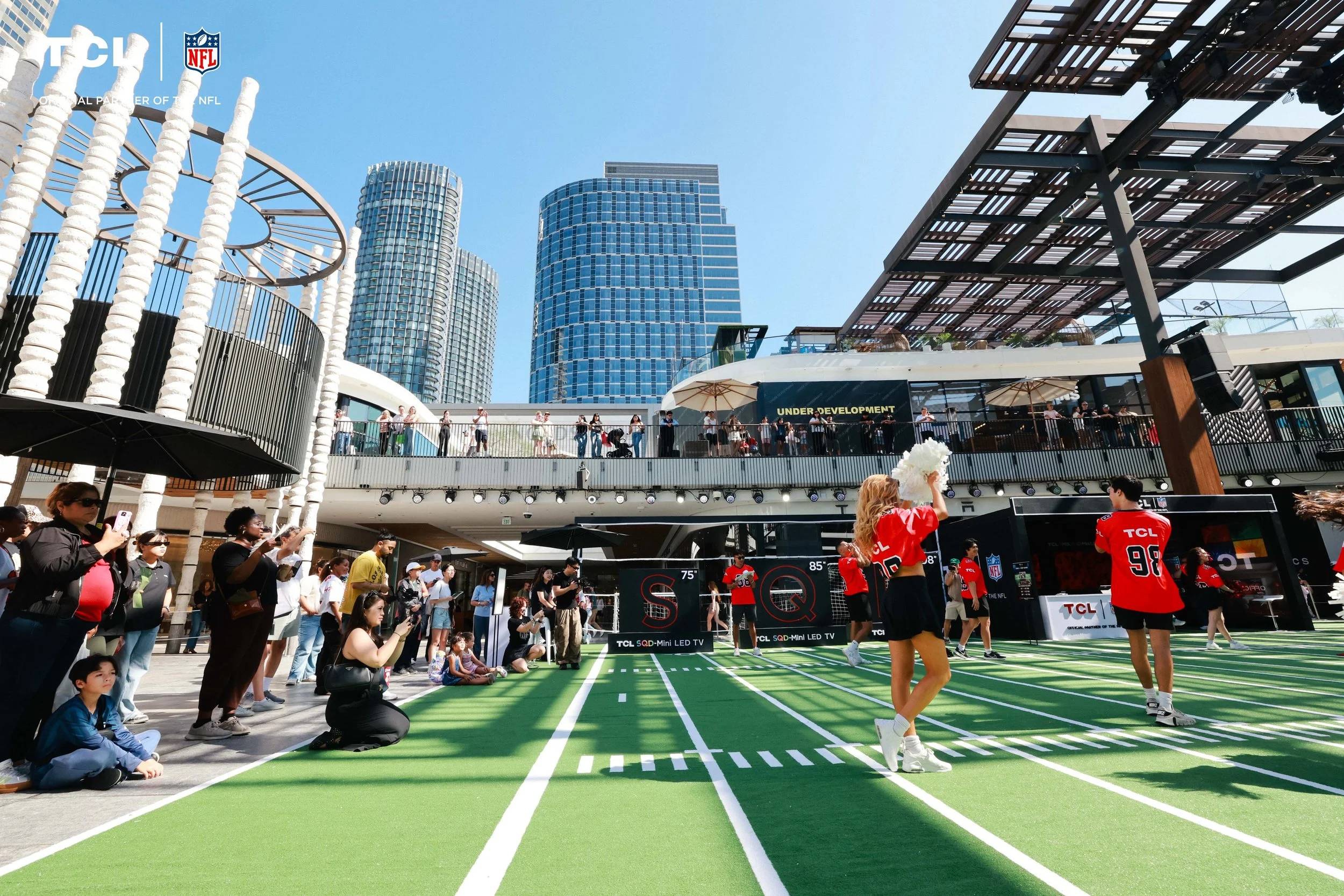 TCL-NFL28.jpg