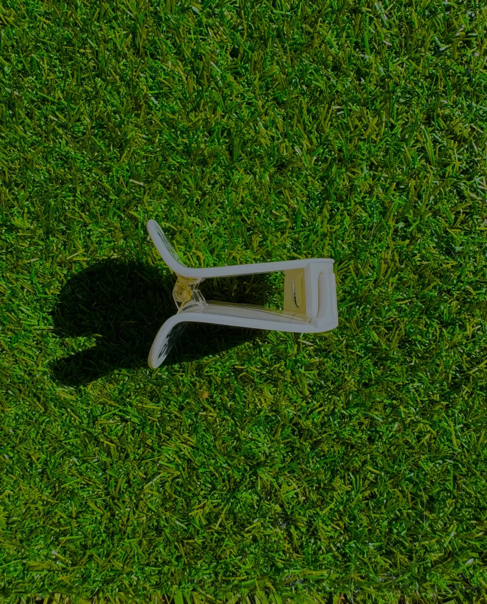 asap-chrome h hair clip 3.webp