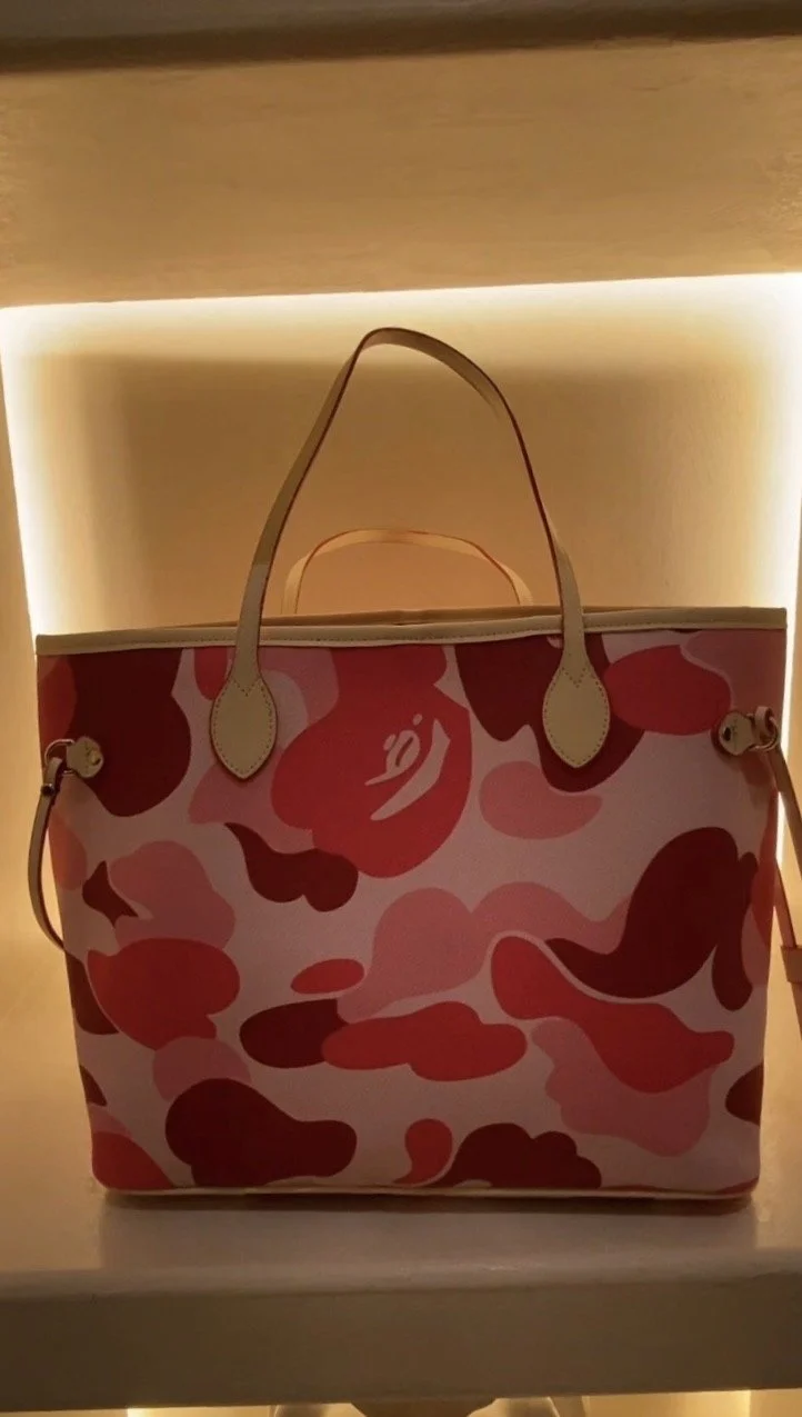 asap pic-pink camo tote-display.jpg