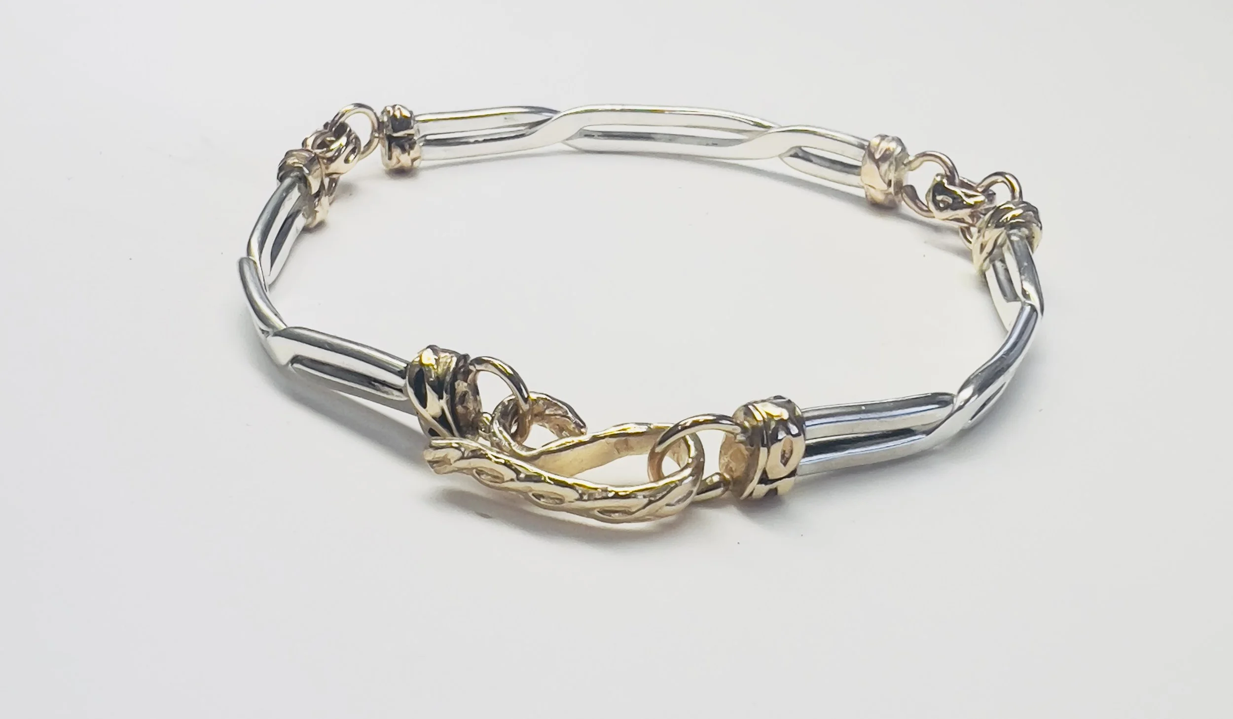14kg and Sterling Silver Link Bracelet