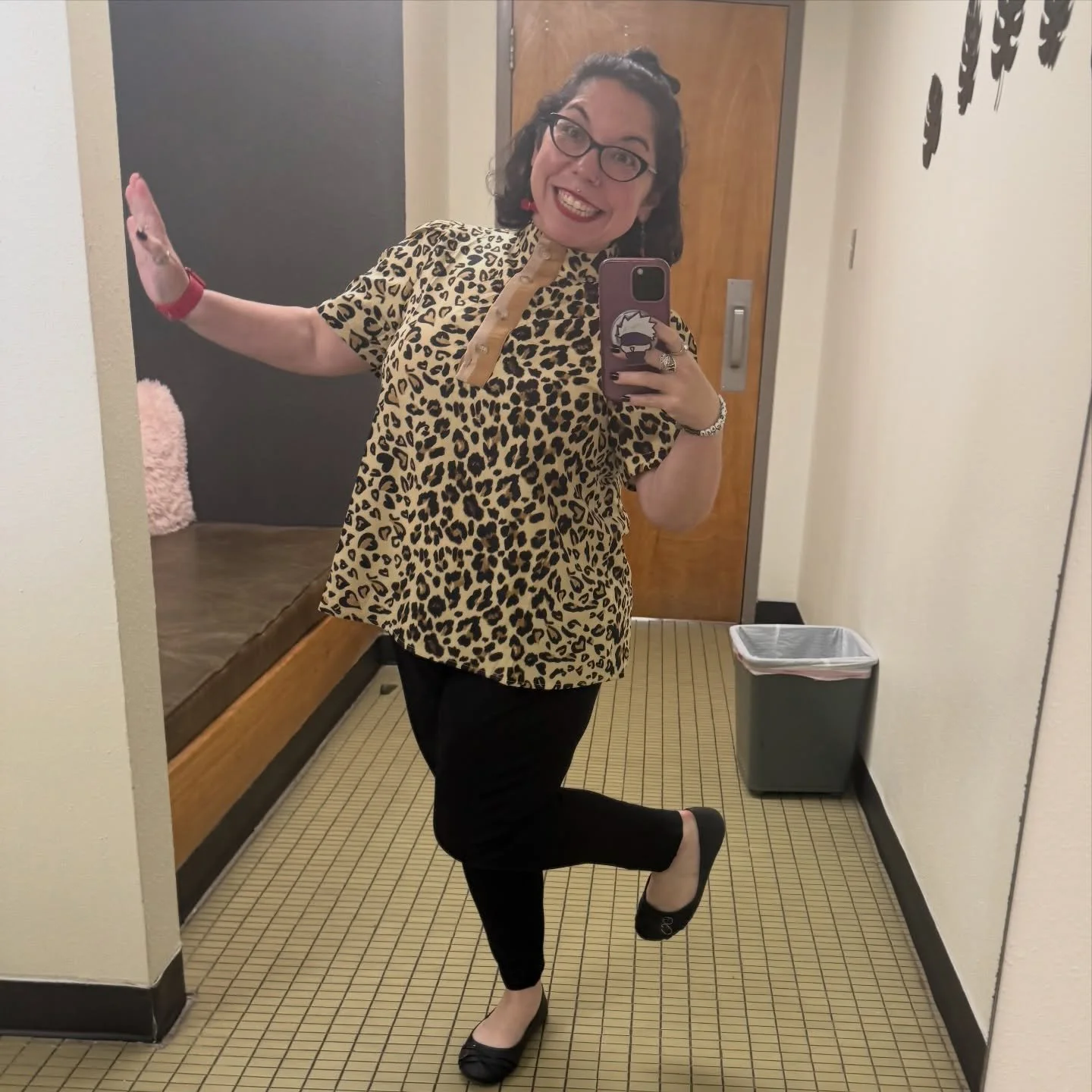 Just a quick bathroom selfie 😂😂😂