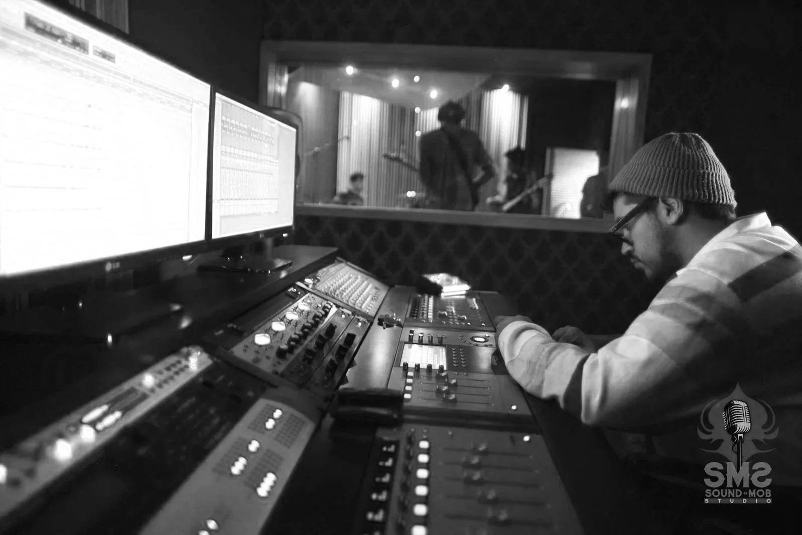 Post-productor de Audio para TV/Cine