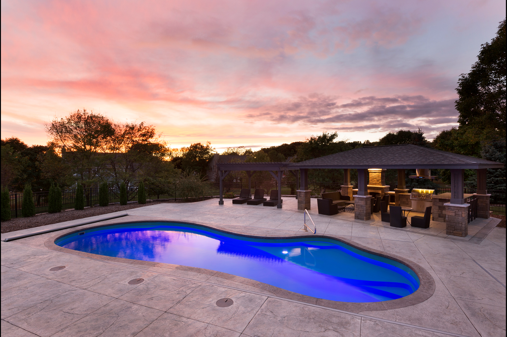 5 Reasons to Add Landscape Lighting and a Pavilion to Your Allen Park, MI Backyard