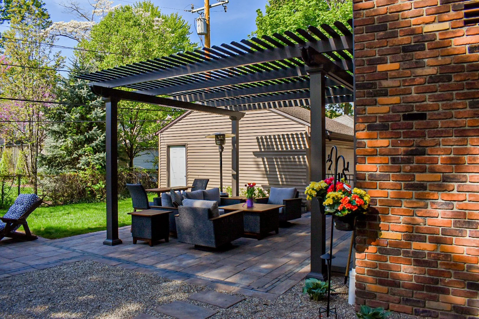 4 Pergola Design Ideas to Create Your Perfect Outdoor Lounge for Relaxing Summer Evenings in Woodhaven, MI