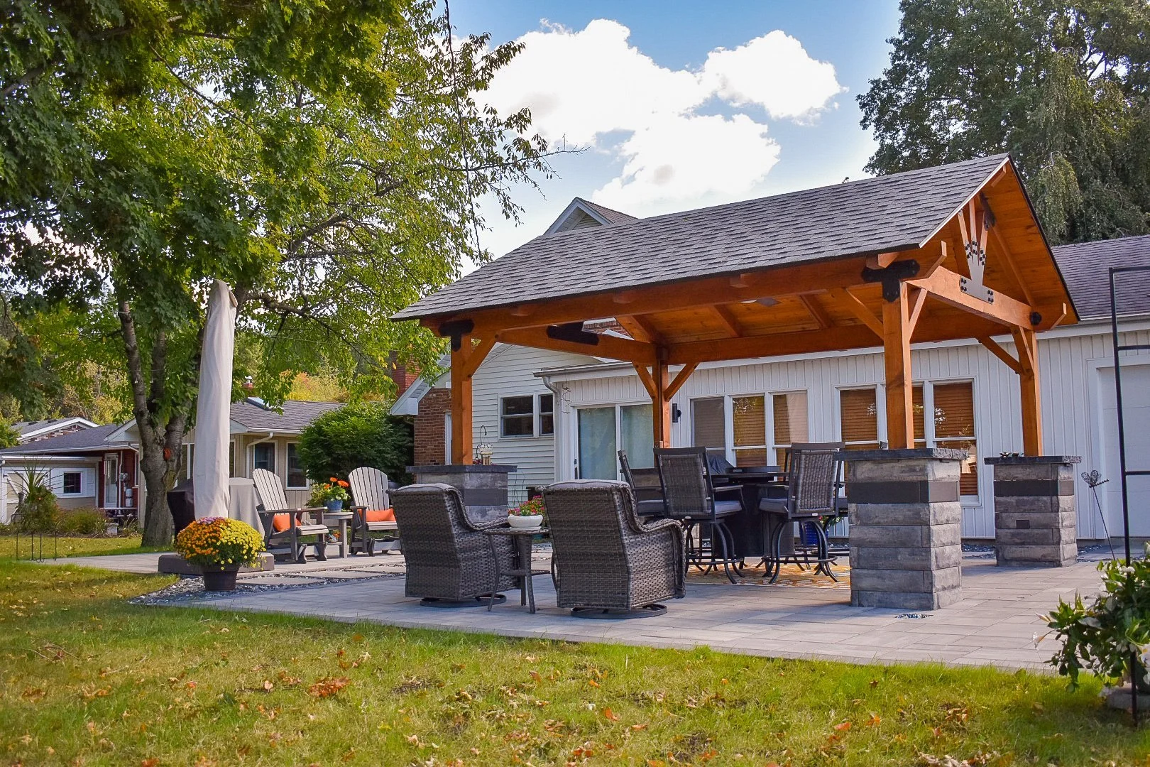 Open-Air Pavilion Designs With Retractable Walls for Your Flat Rock or Trenton, MI Outdoor Space