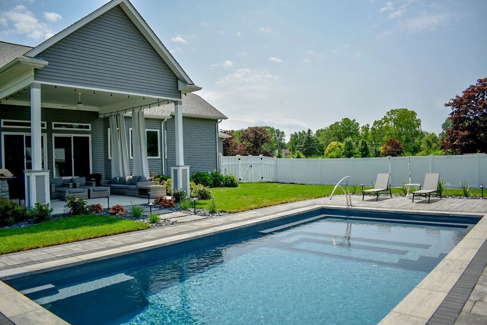 fiberglass pool rockwood mi