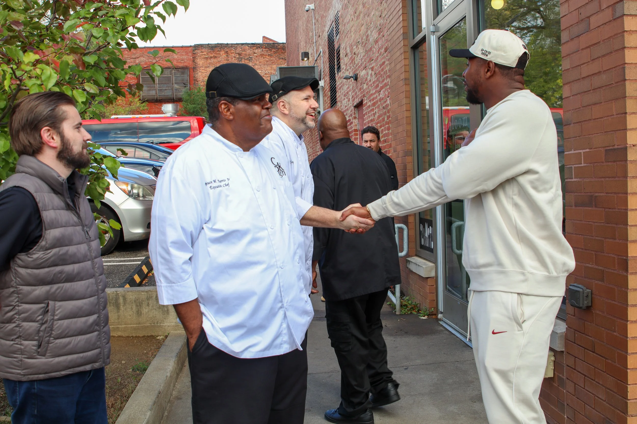 Steeler Jonnu Smith visits