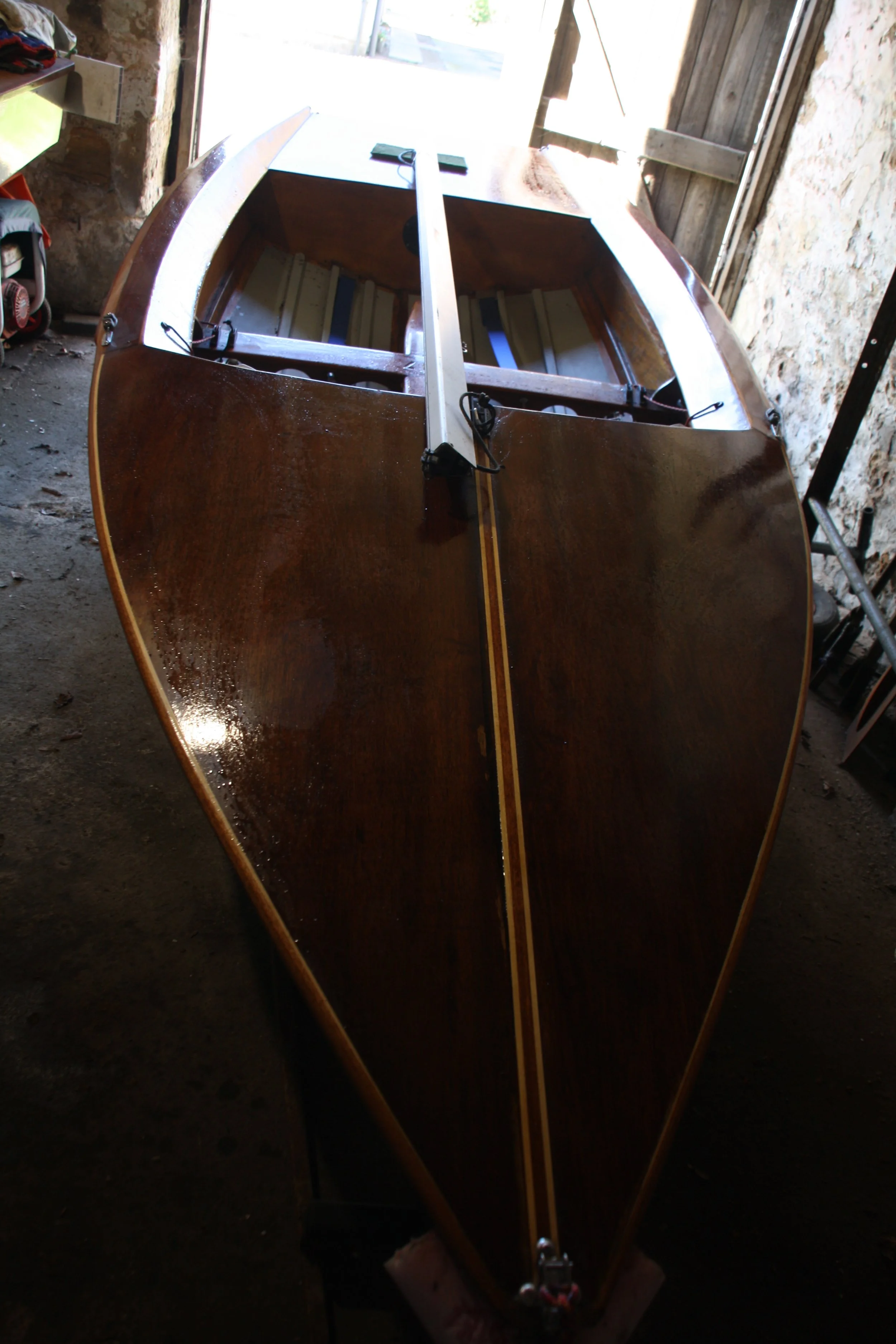 G2817 - Artful Dodger