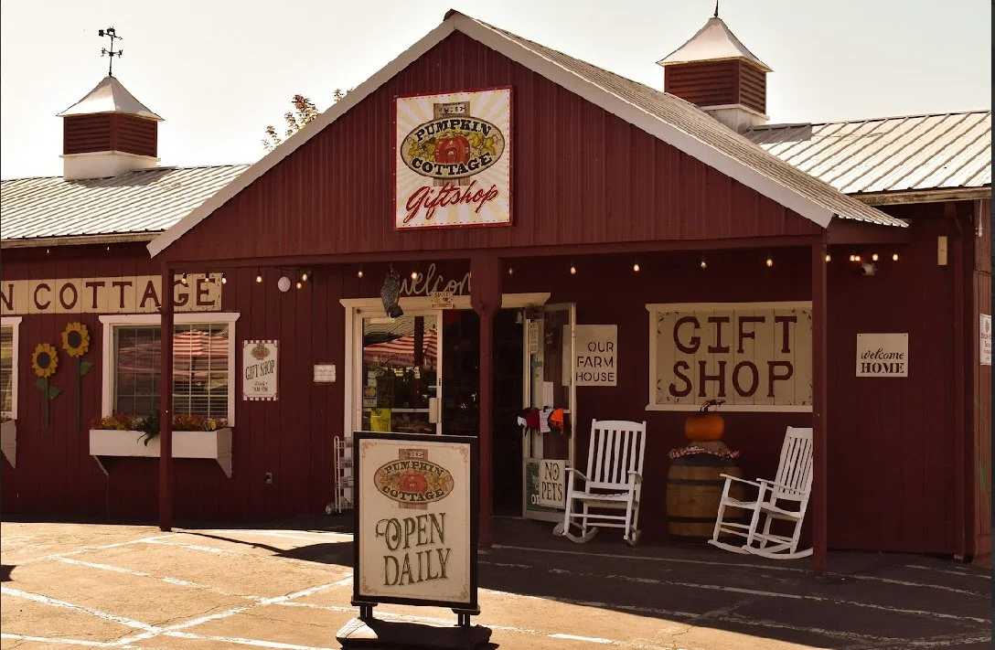 Cracker Barrel Grocery Store