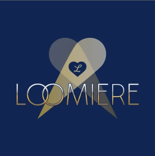 Brand logo with the word 'LOOMIERE' and overlapping heart shapes with a spotlight effect.